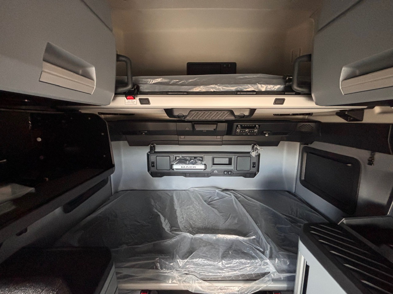 2026 Mack - image 9