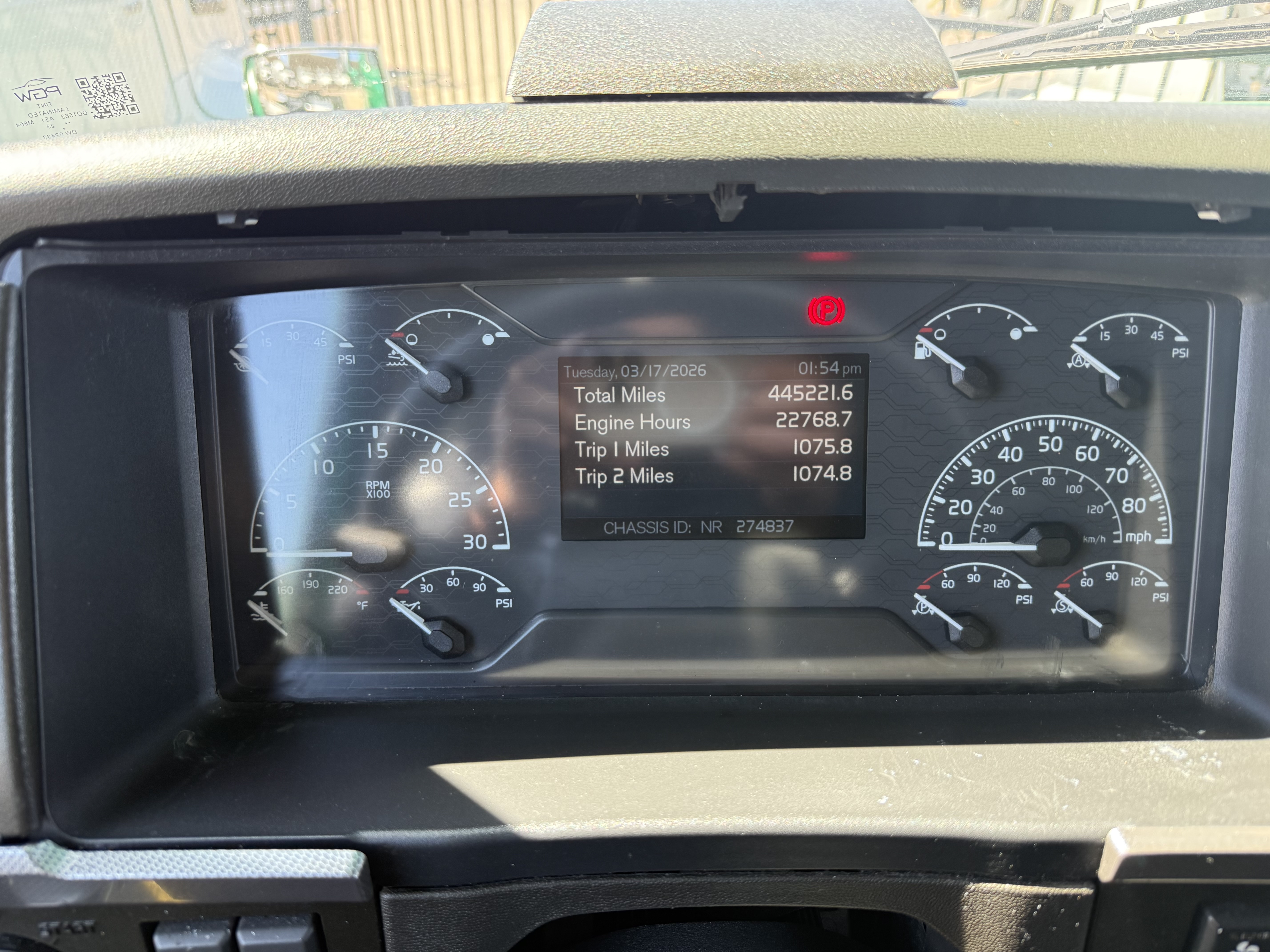 2021 Volvo - image 21