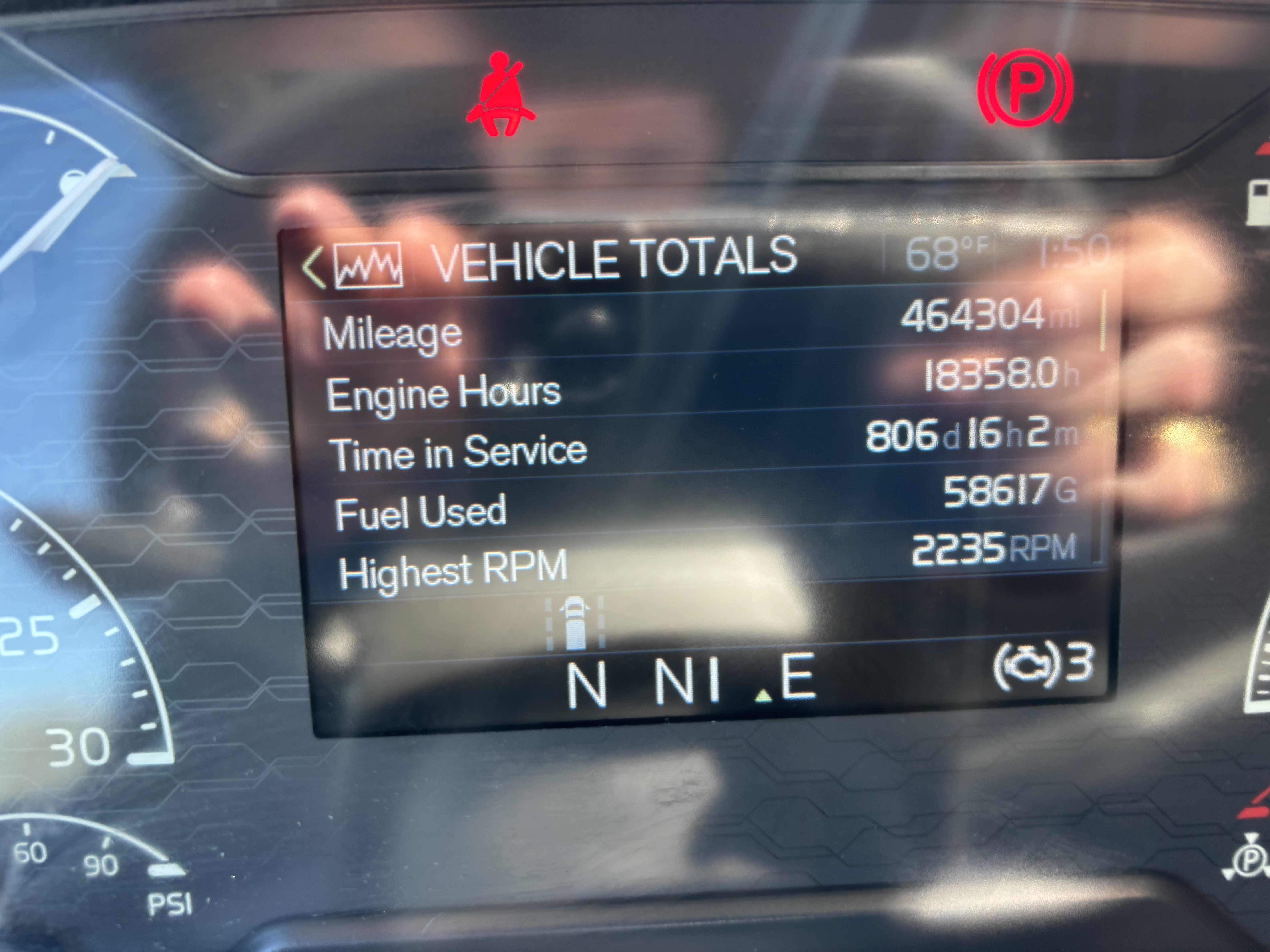 2020 Volvo - image 31