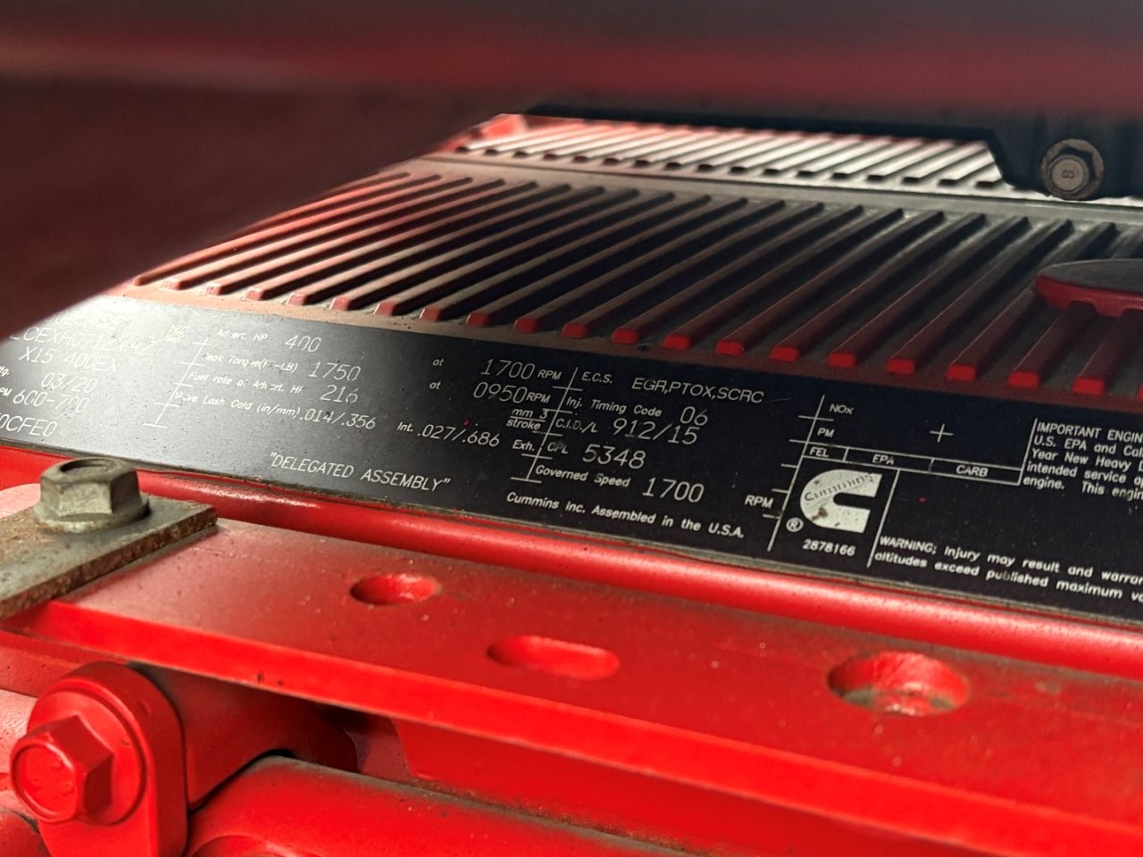 2021 International LT - image 11