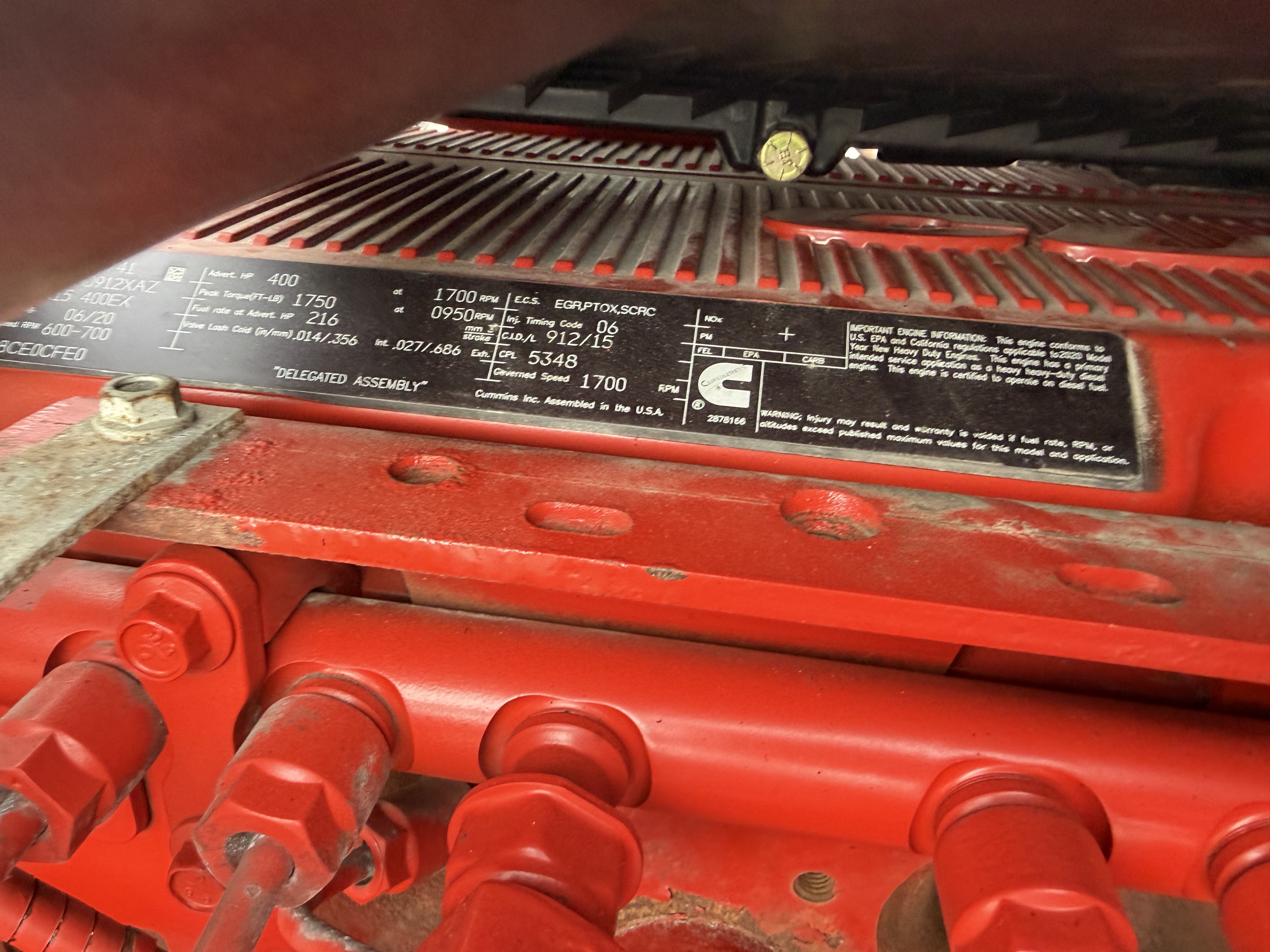 2021 International LT - image 25