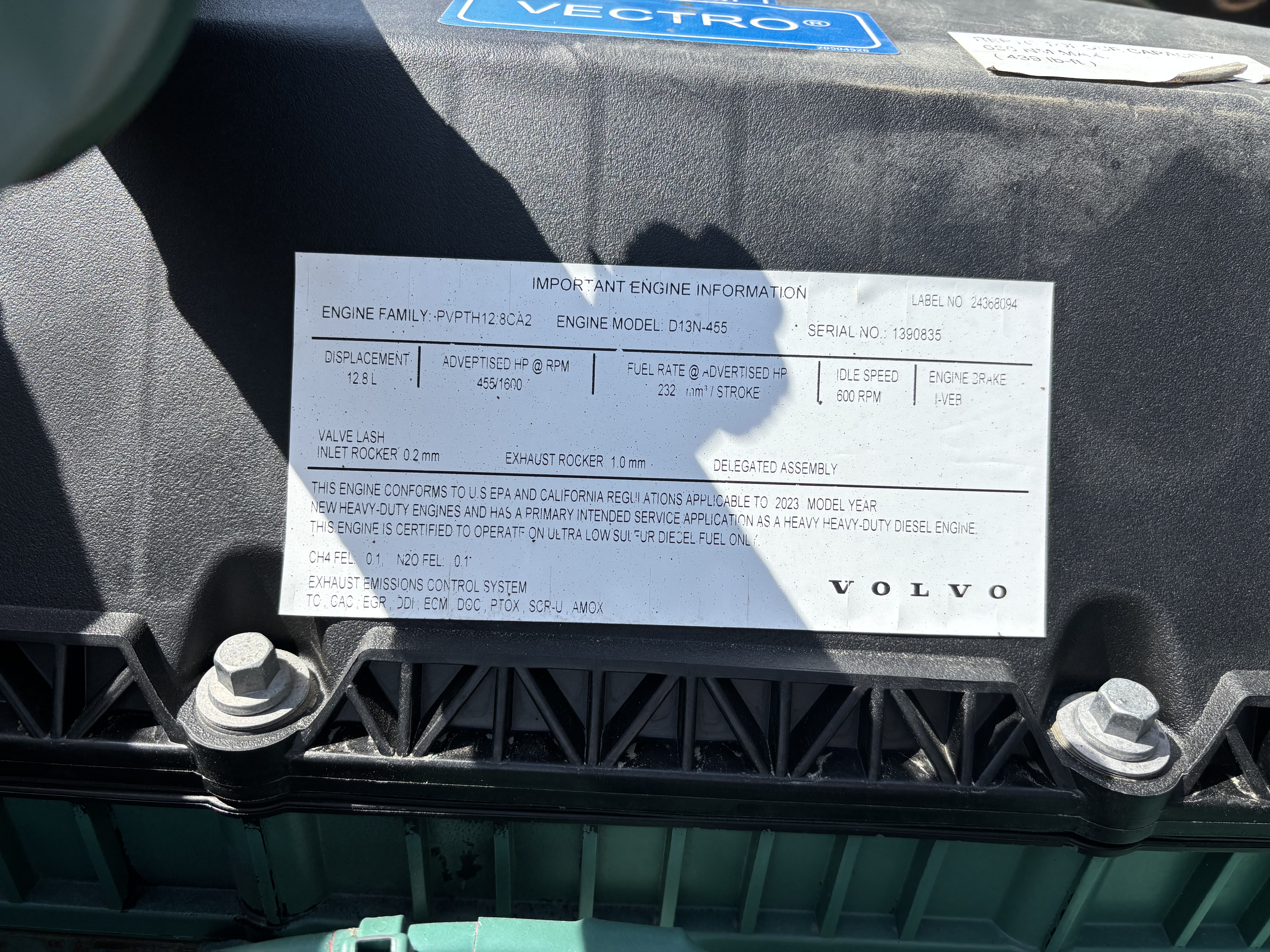 2024 Volvo - image 10