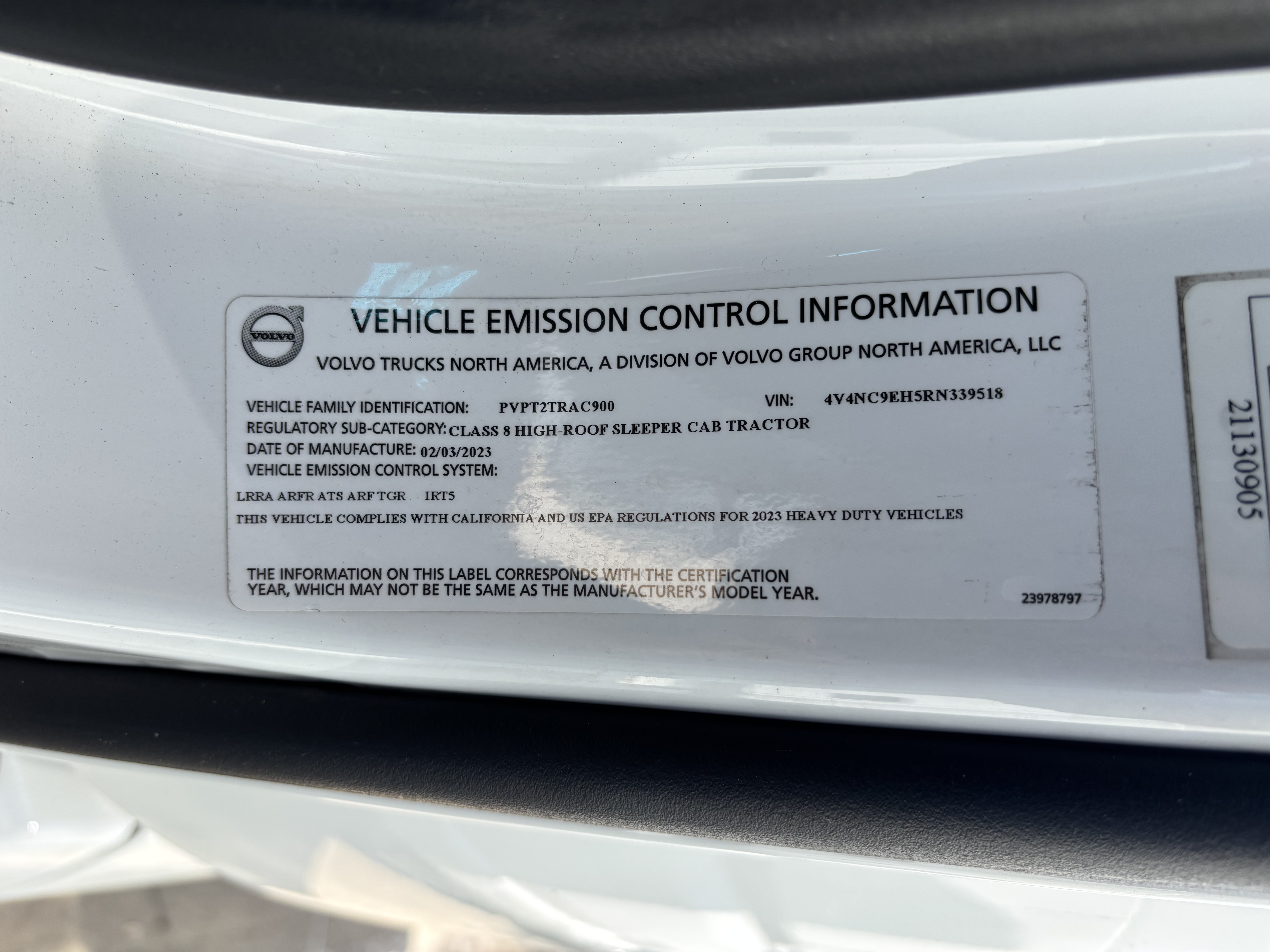 2024 Volvo - image 36