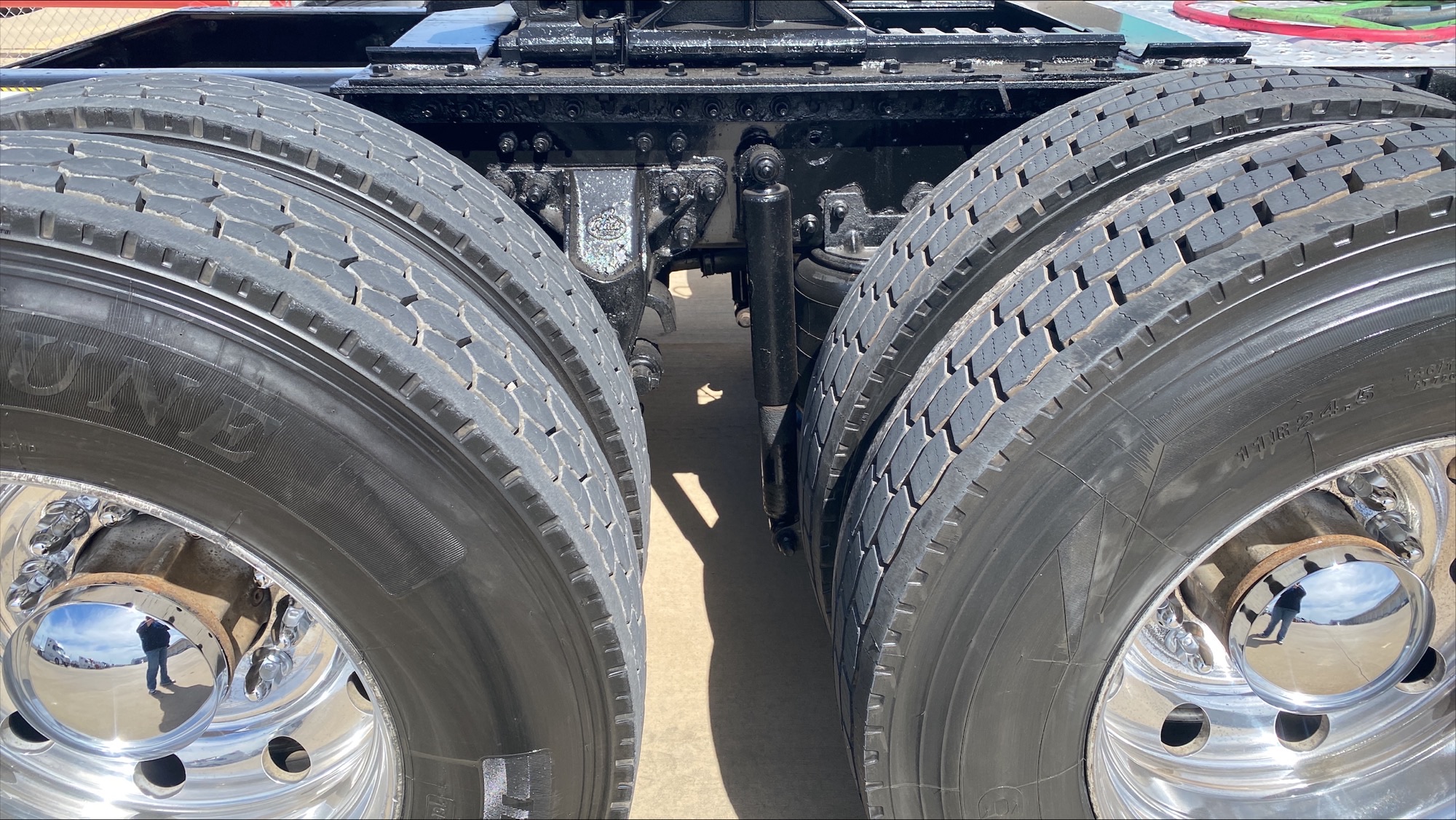 2020 Mack - image 21