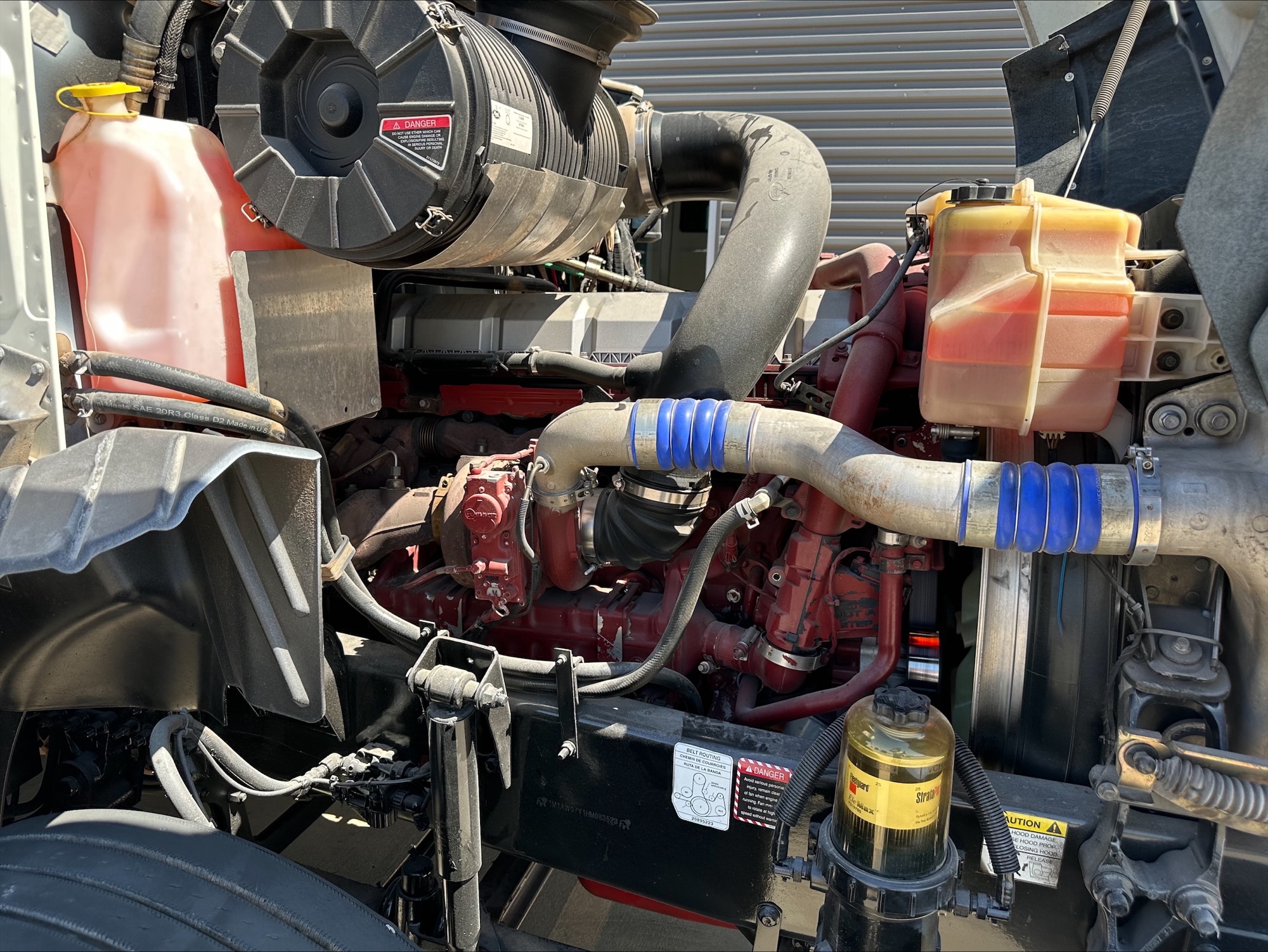 2017 Mack Pinnacle - image 10