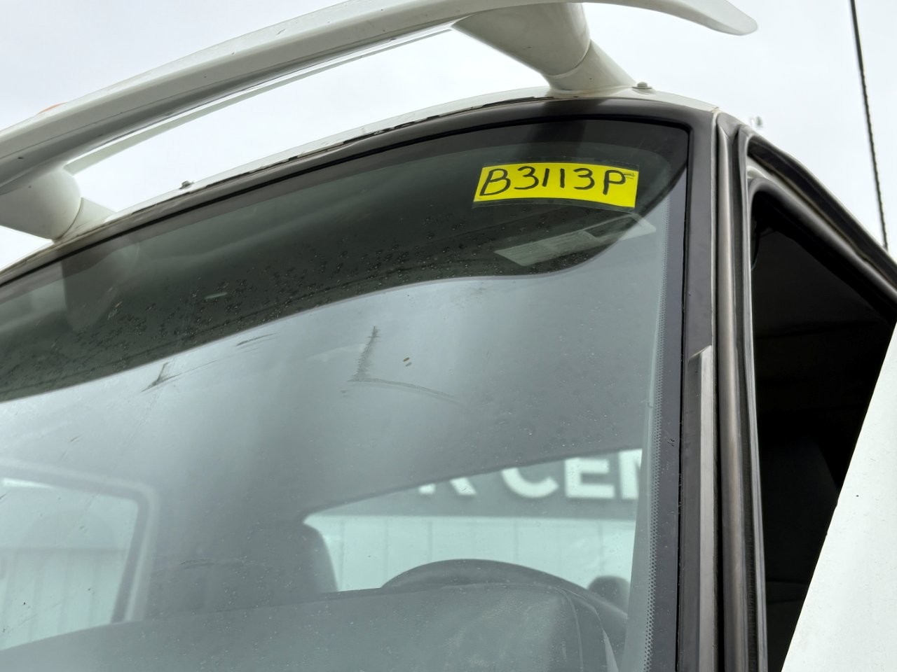 2019 International LT - image 25