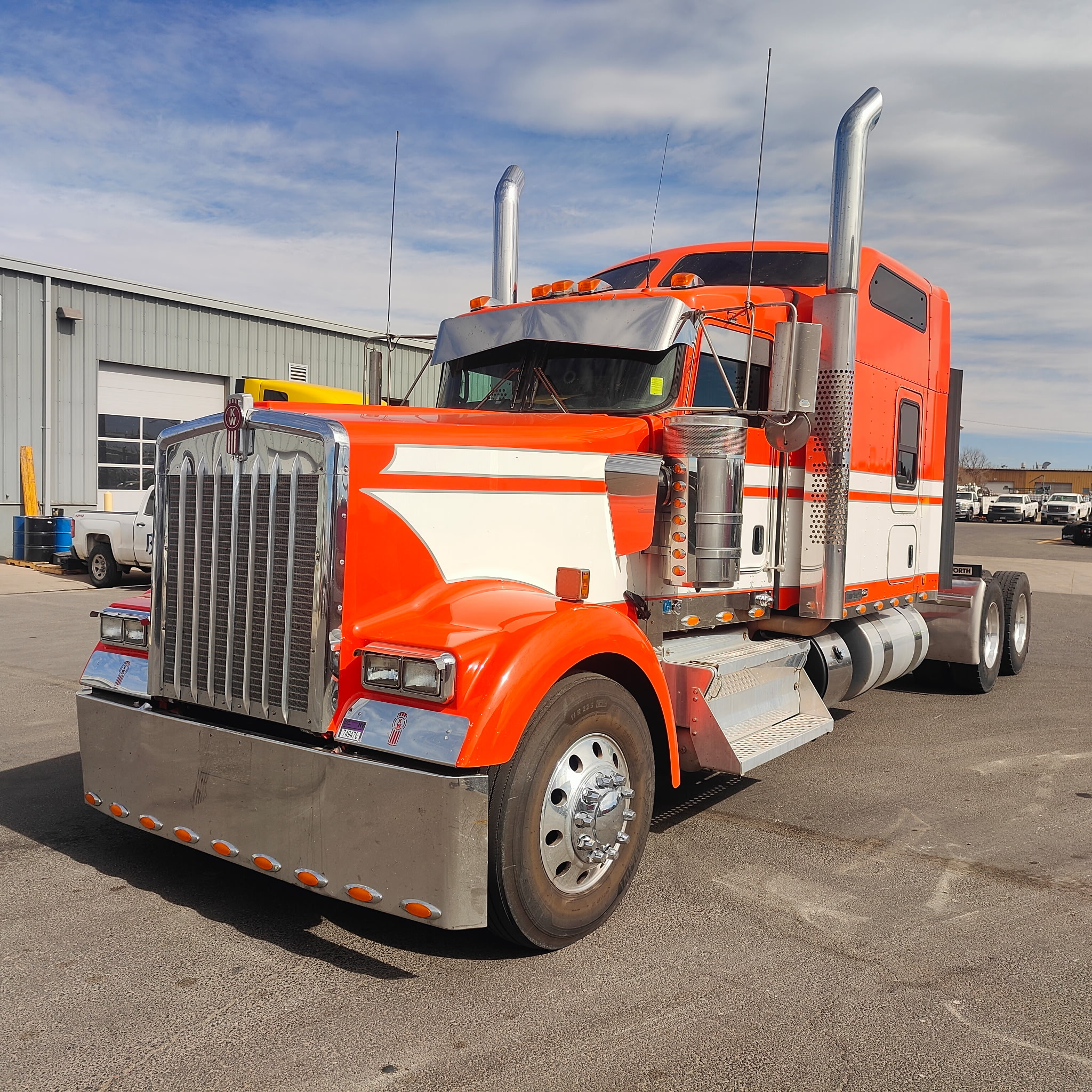 2019 Kenworth - image 1