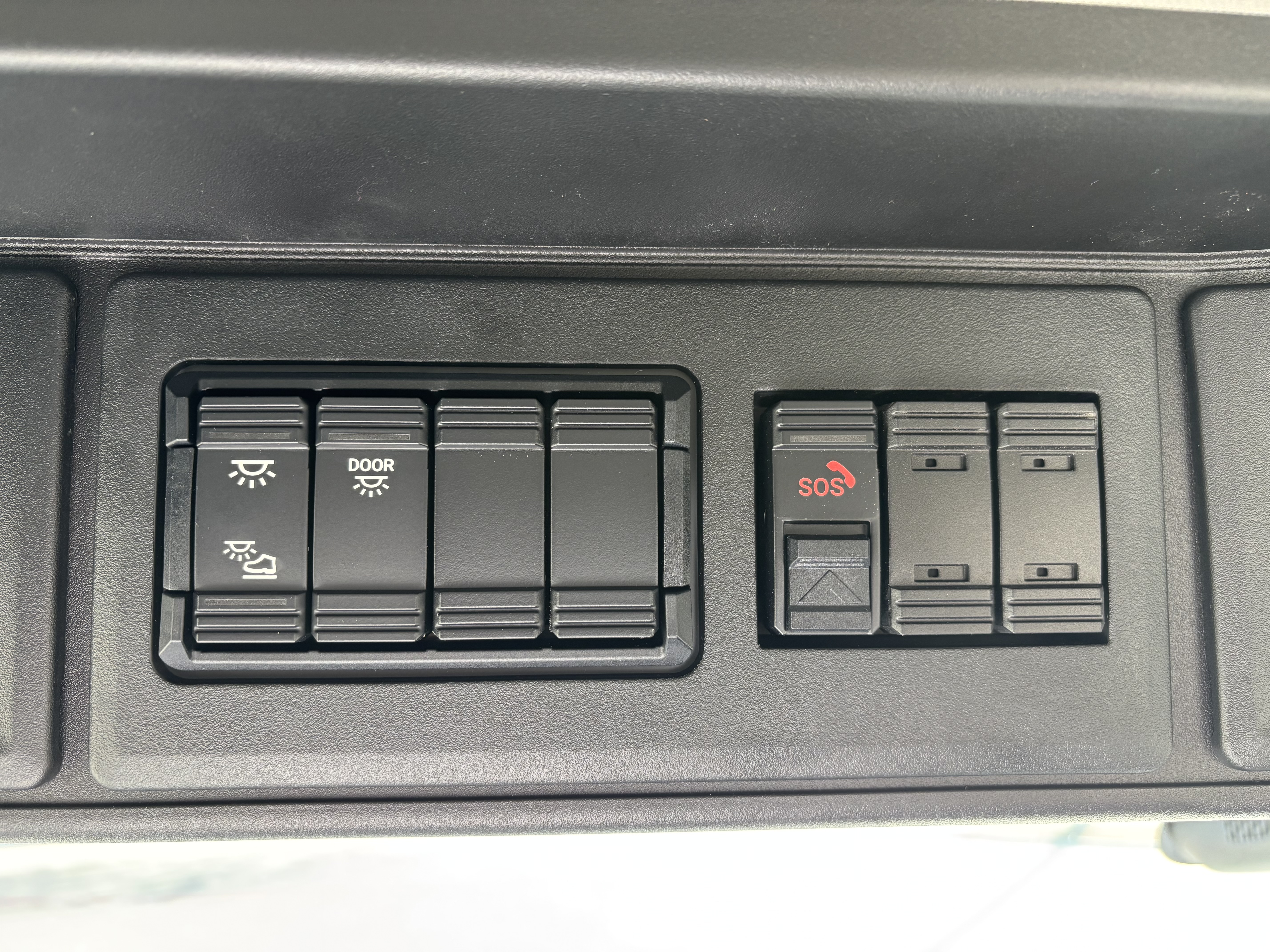 2027 Mack - image 21