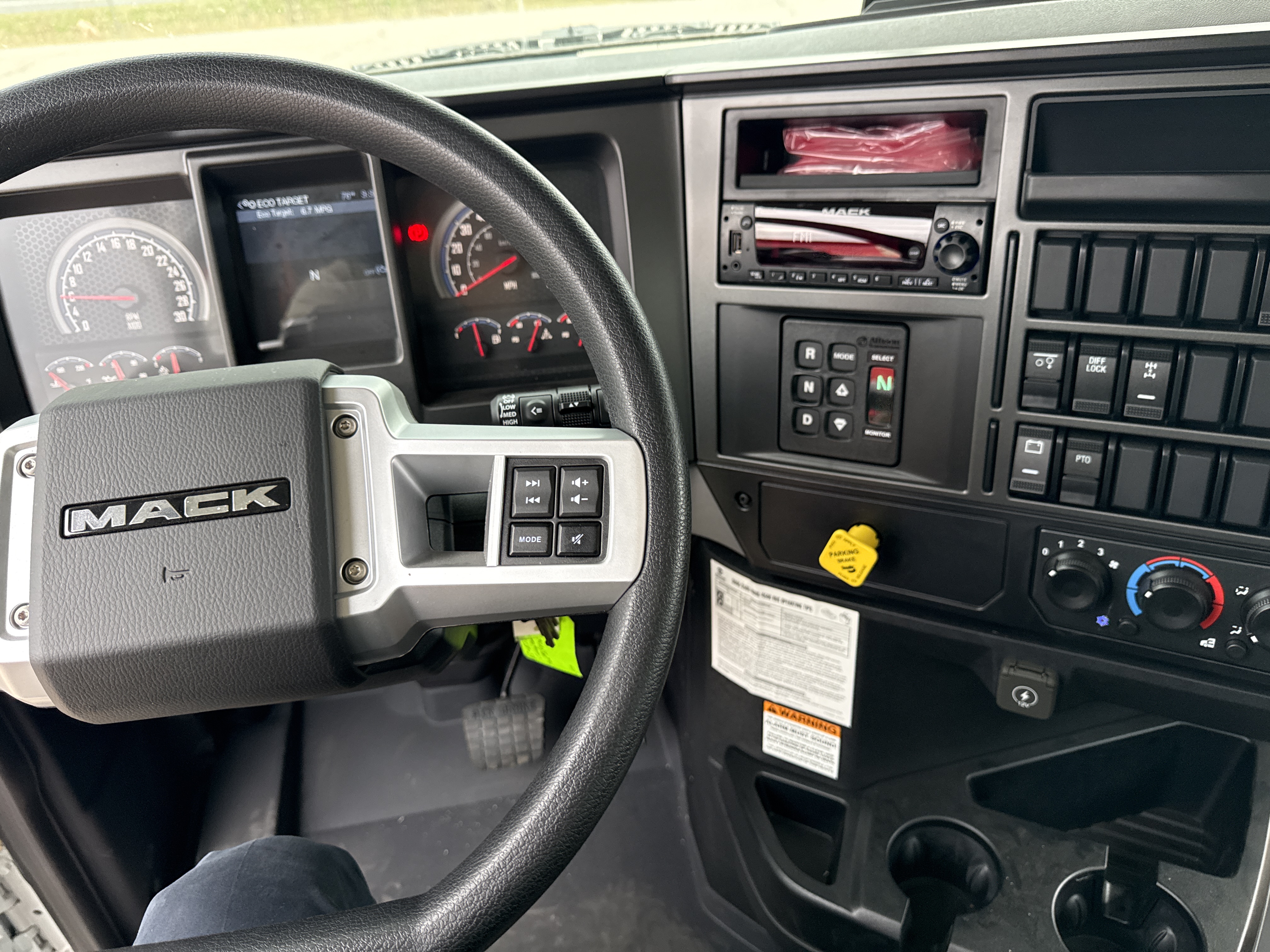 2026 Mack - image 16