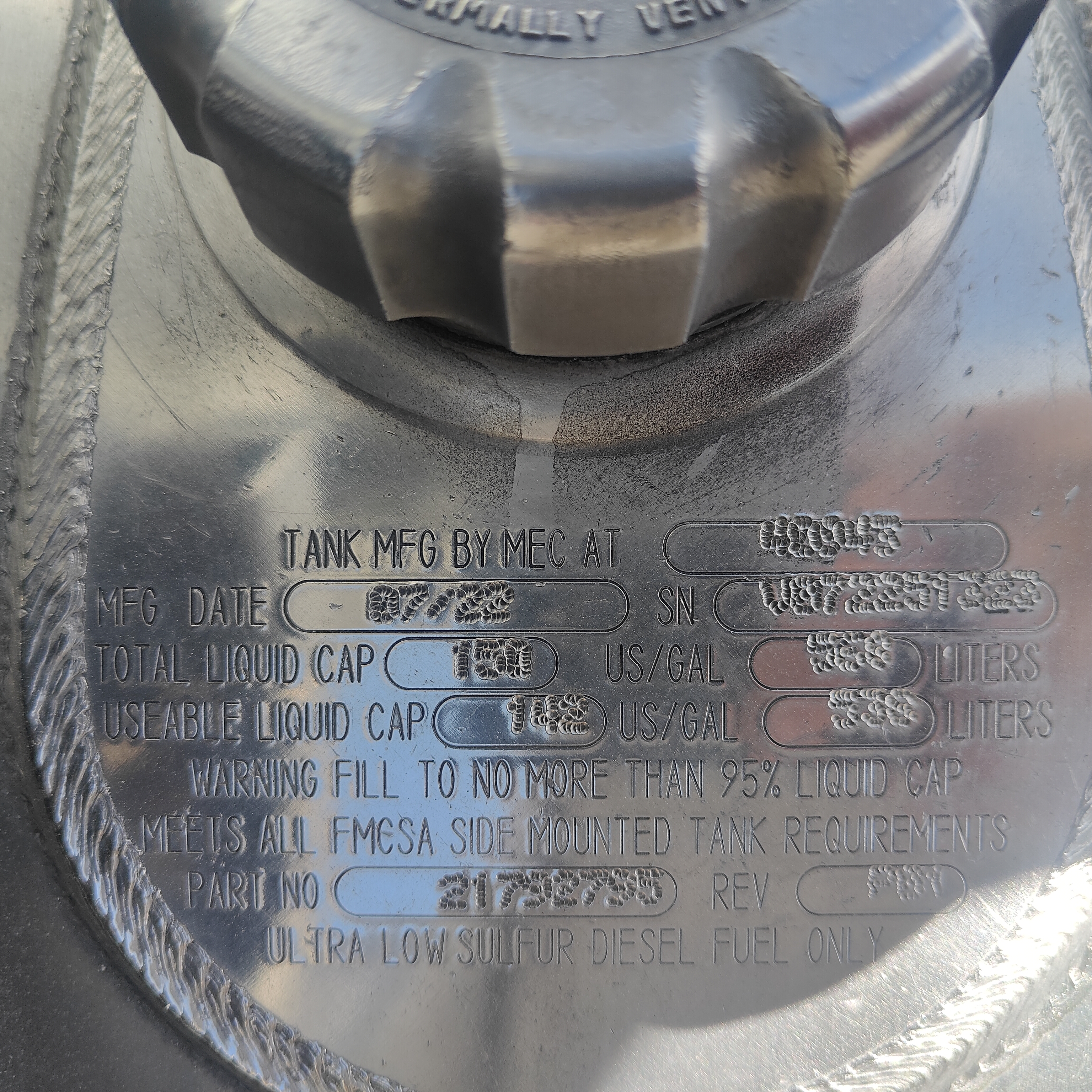 2023 Mack Anthem - image 17