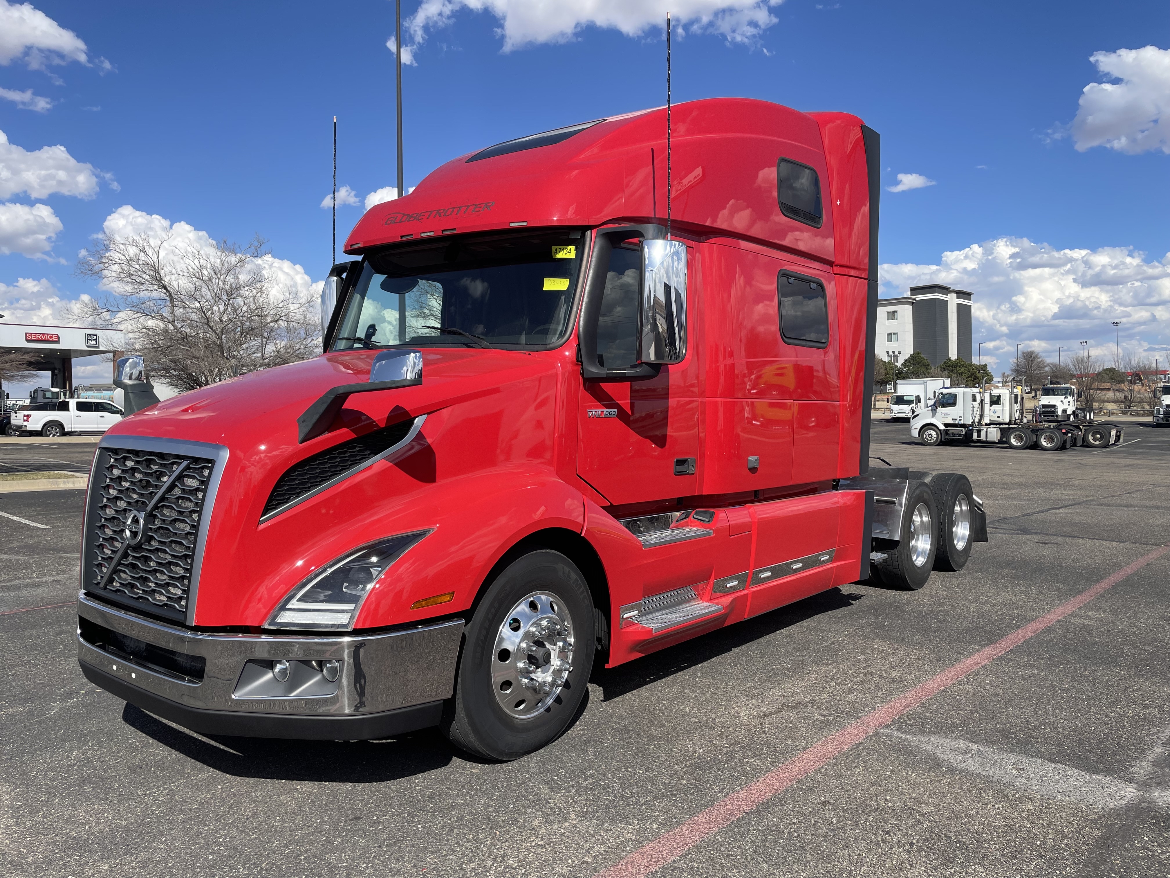 2024 Volvo - image 1