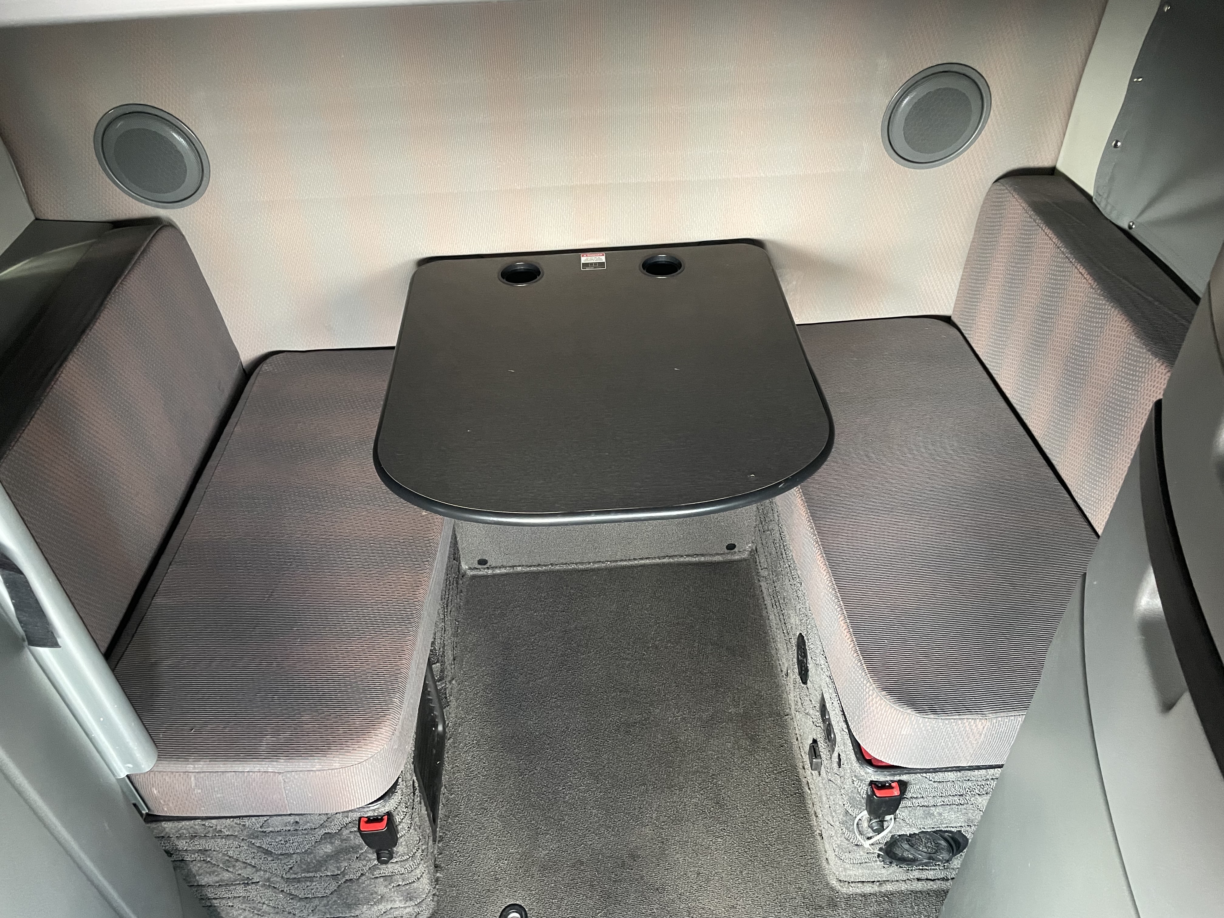 2024 Volvo - image 16