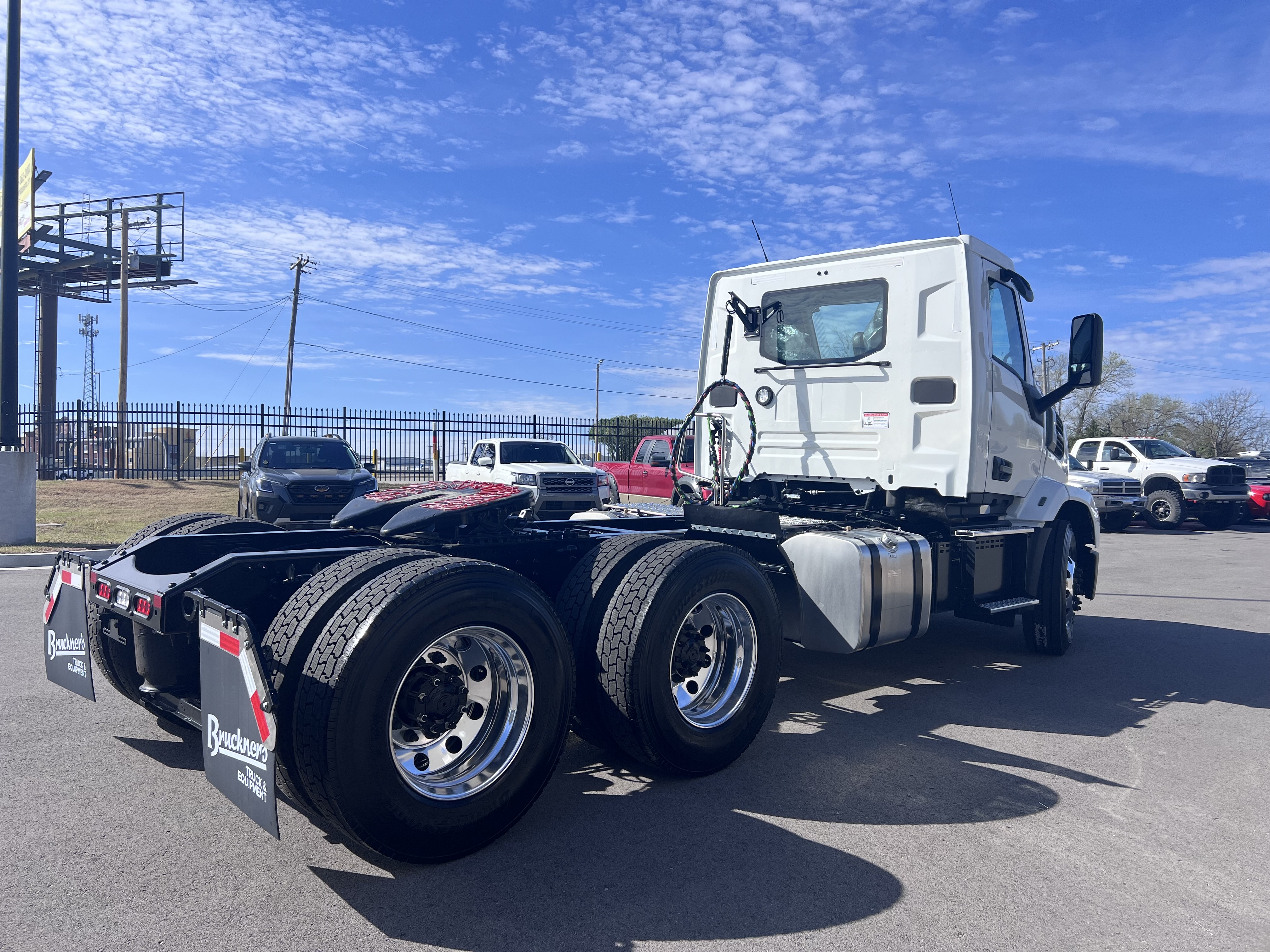 2027 Mack Anthem in Tulsa, OK — photo 5