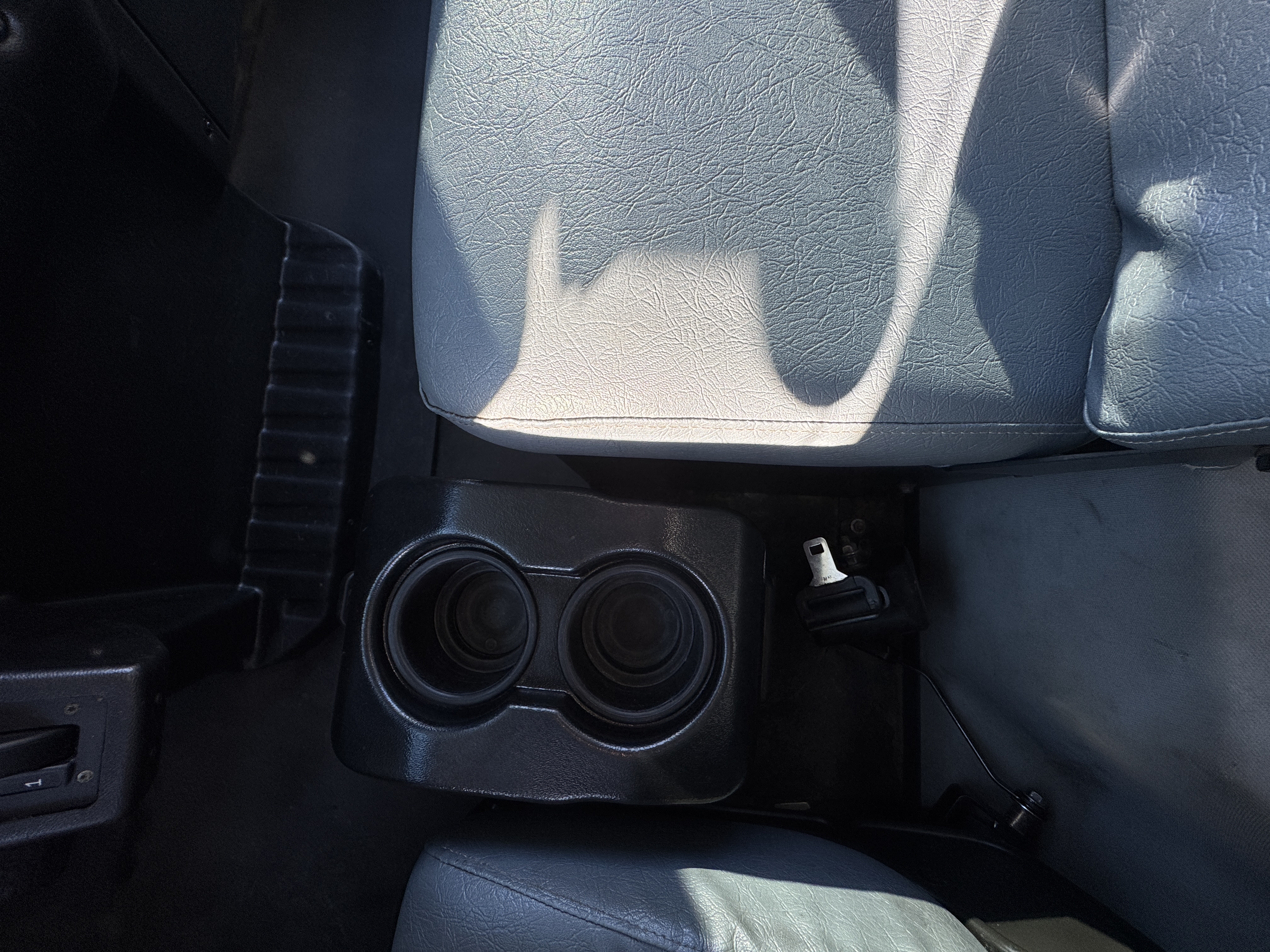 2021 Mack - image 13