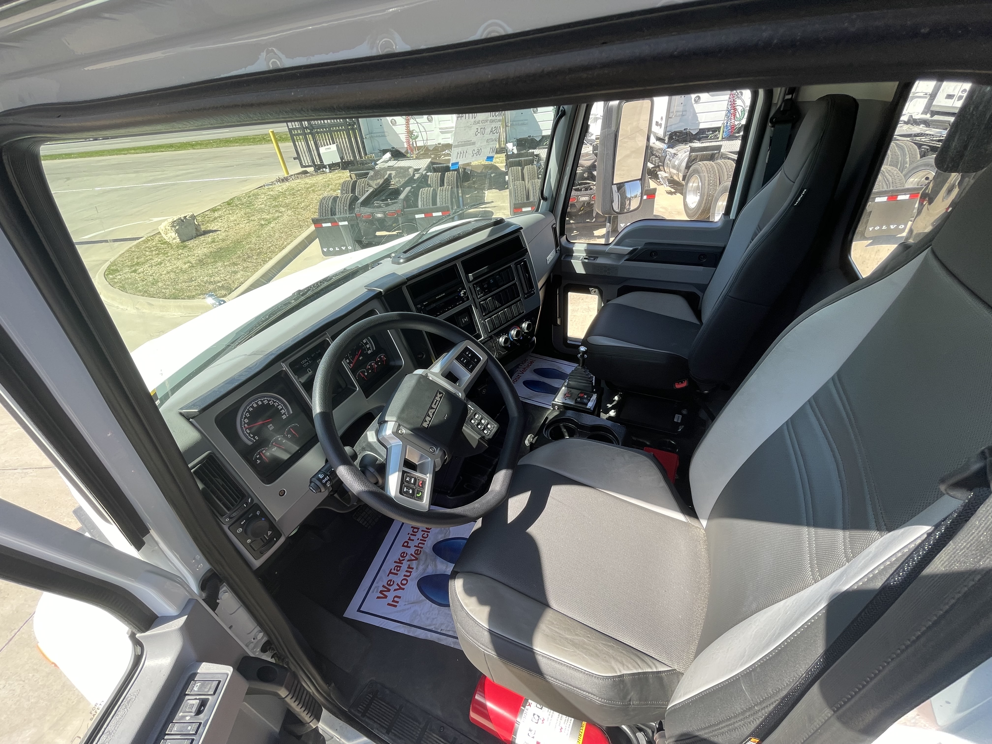 2026 Mack - image 14