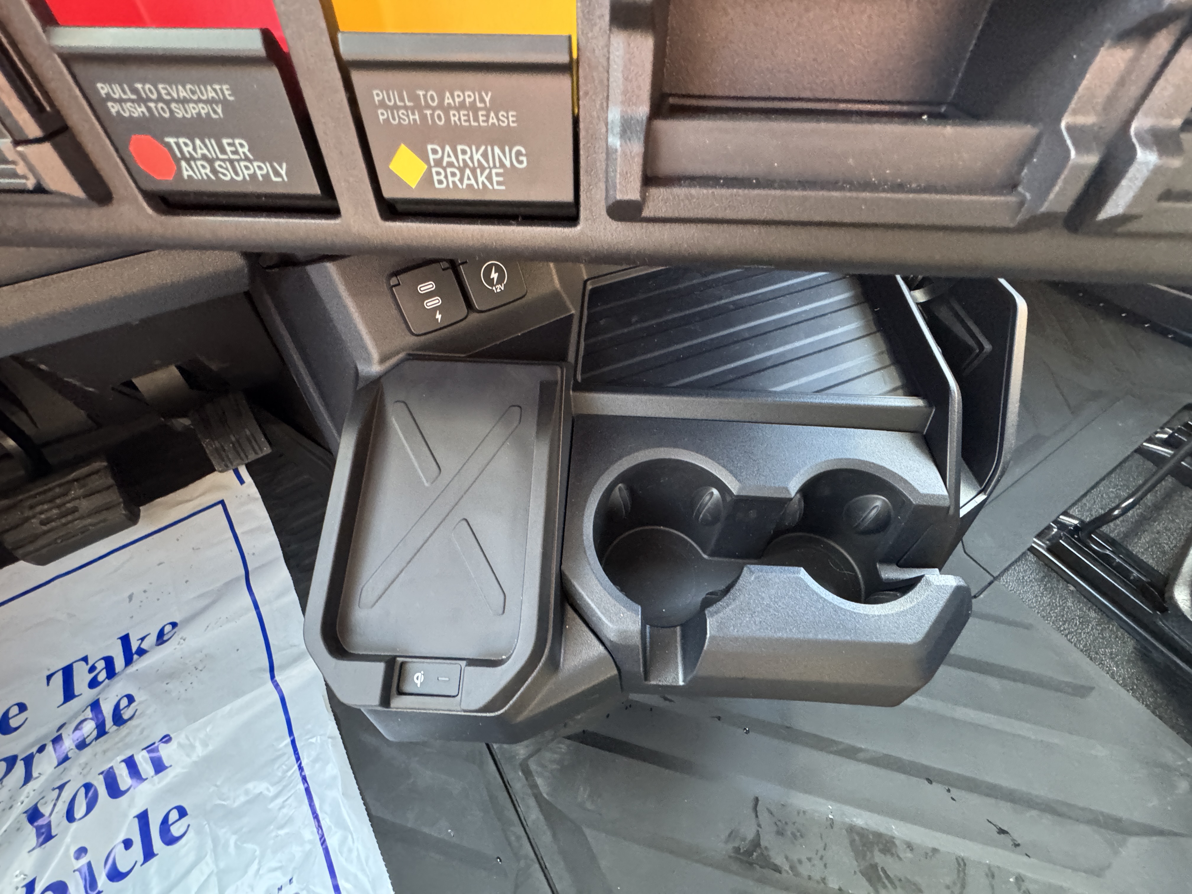 2027 Mack - image 11