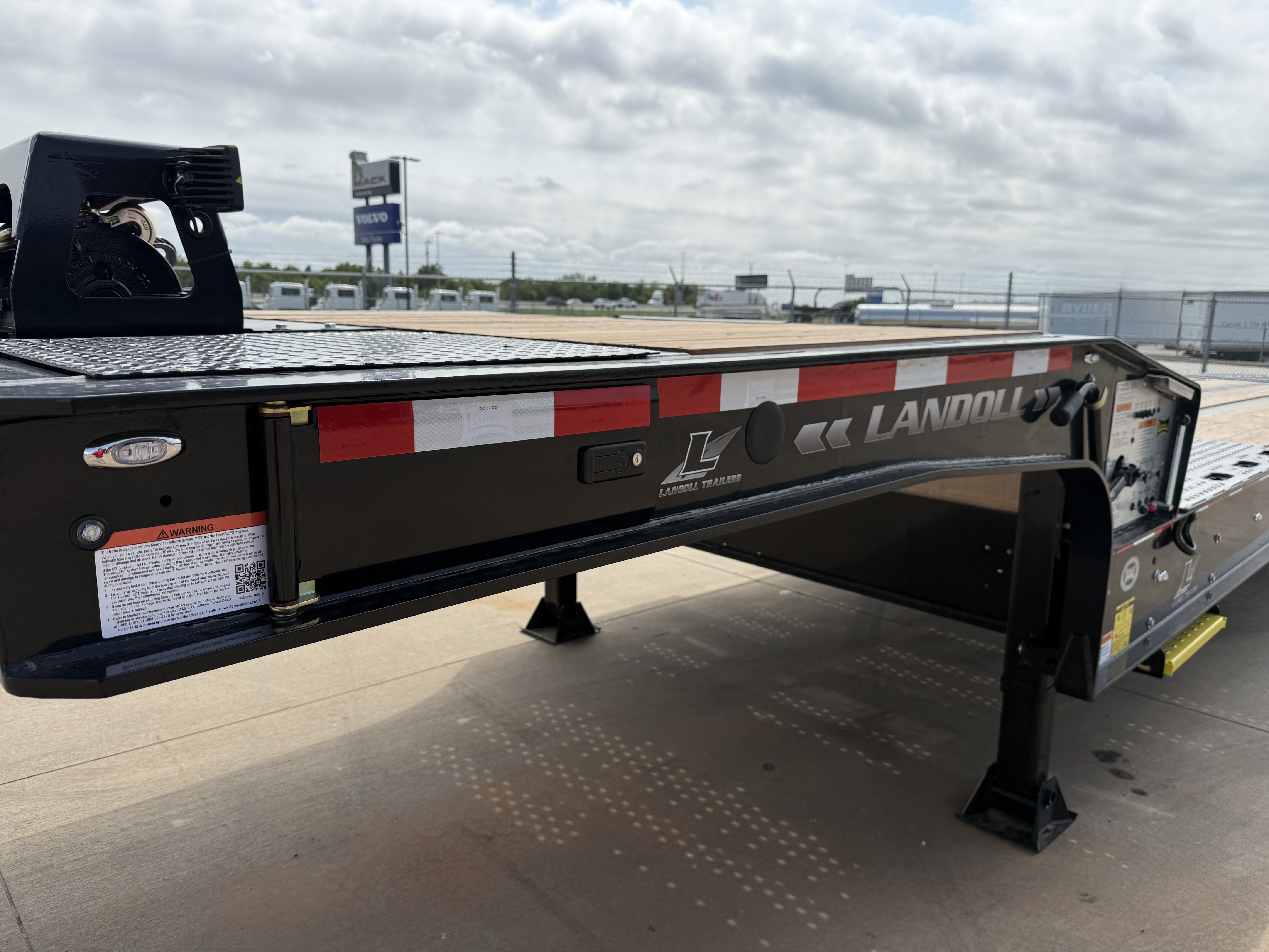 2026 Landoll - image 4