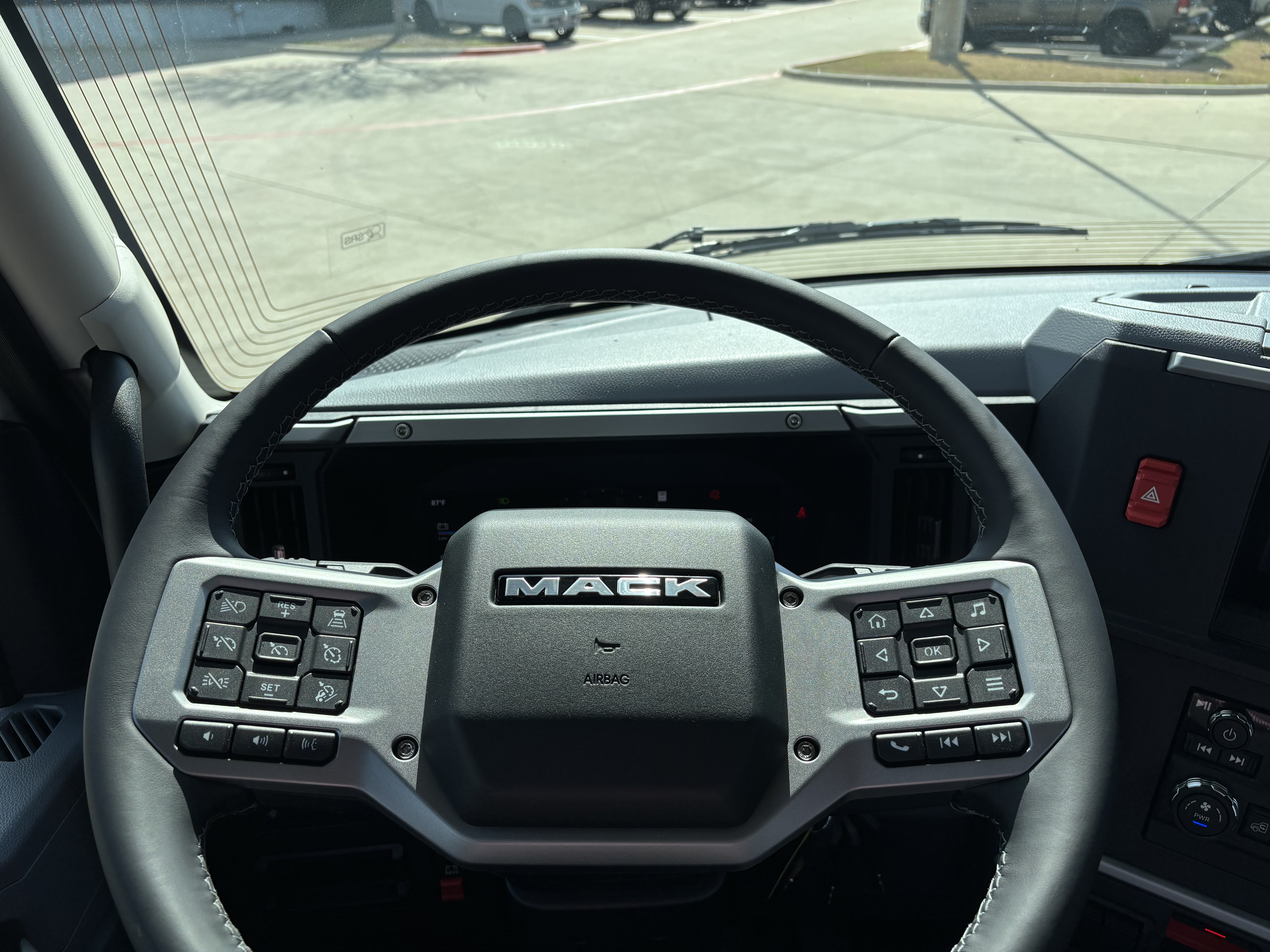 2027 Mack - image 15