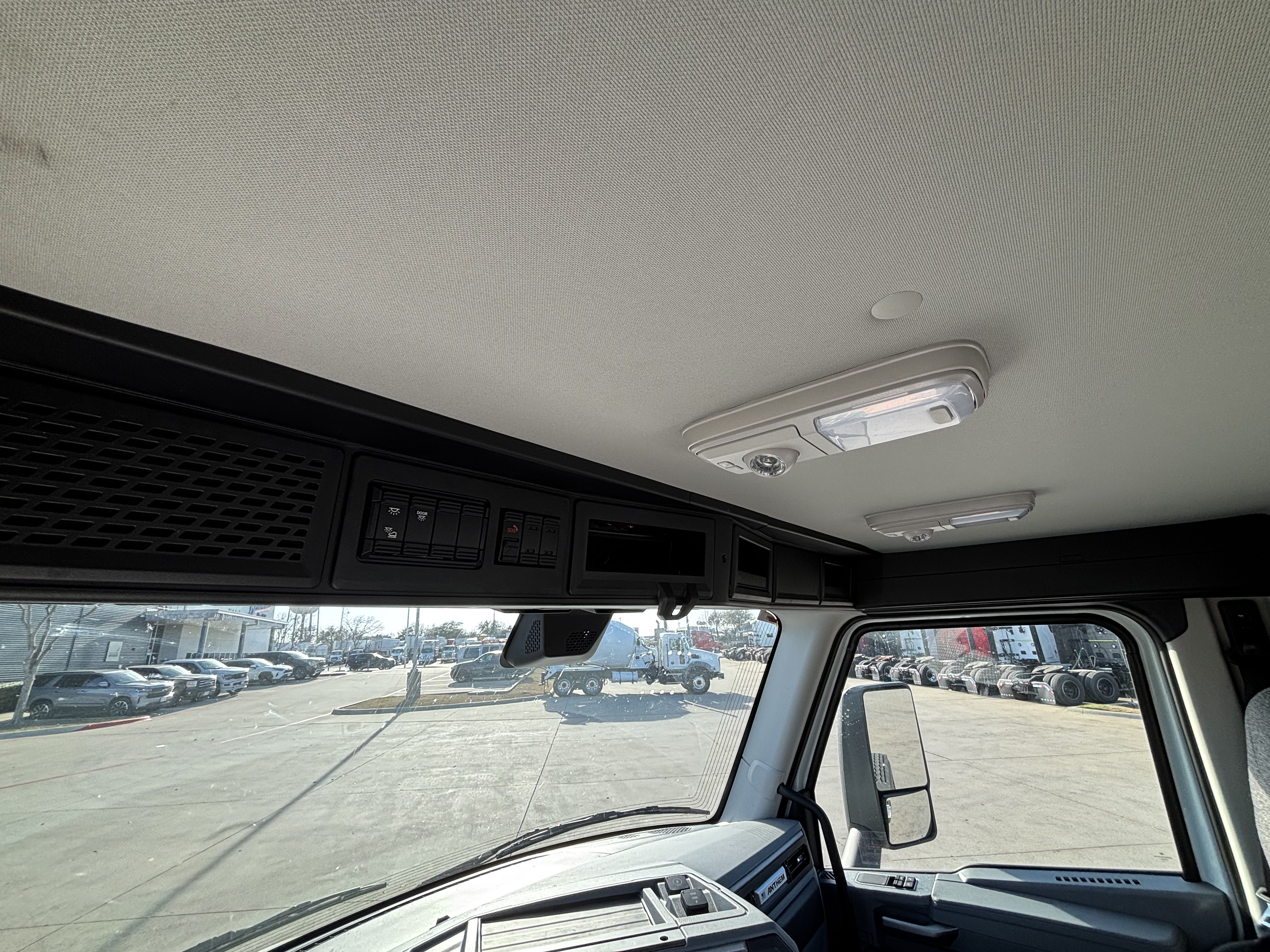 2027 Mack - image 15