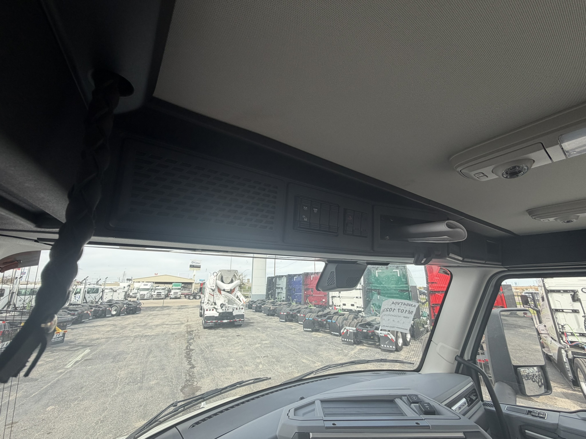 2027 Mack - image 16