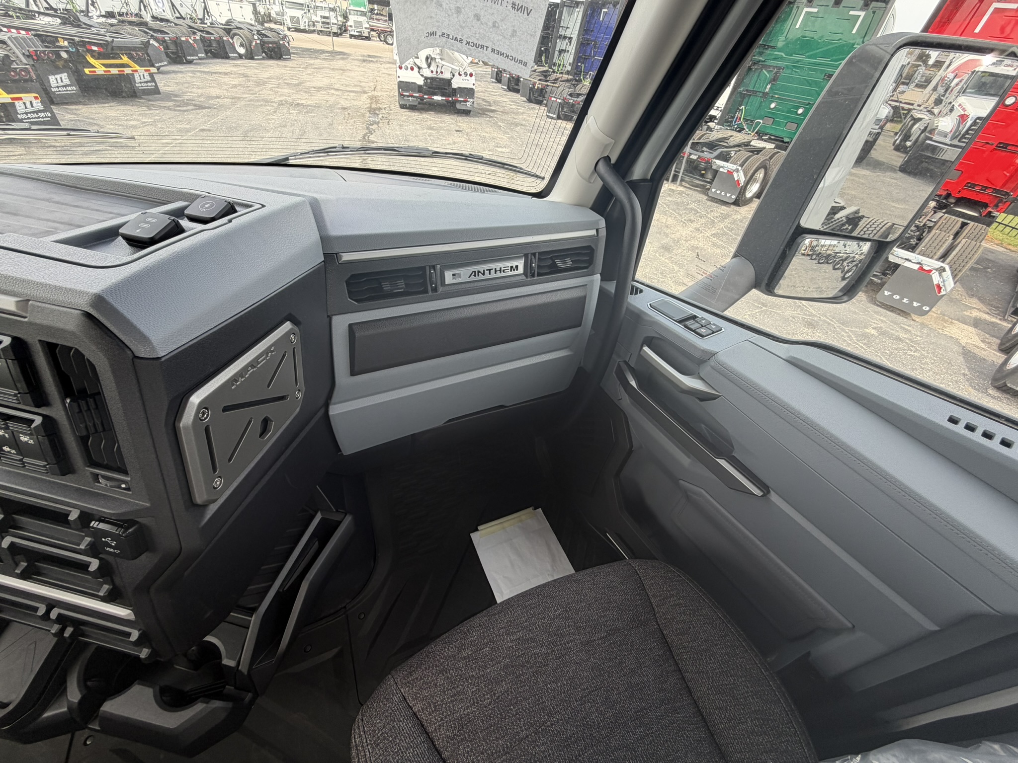 2027 Mack - image 15