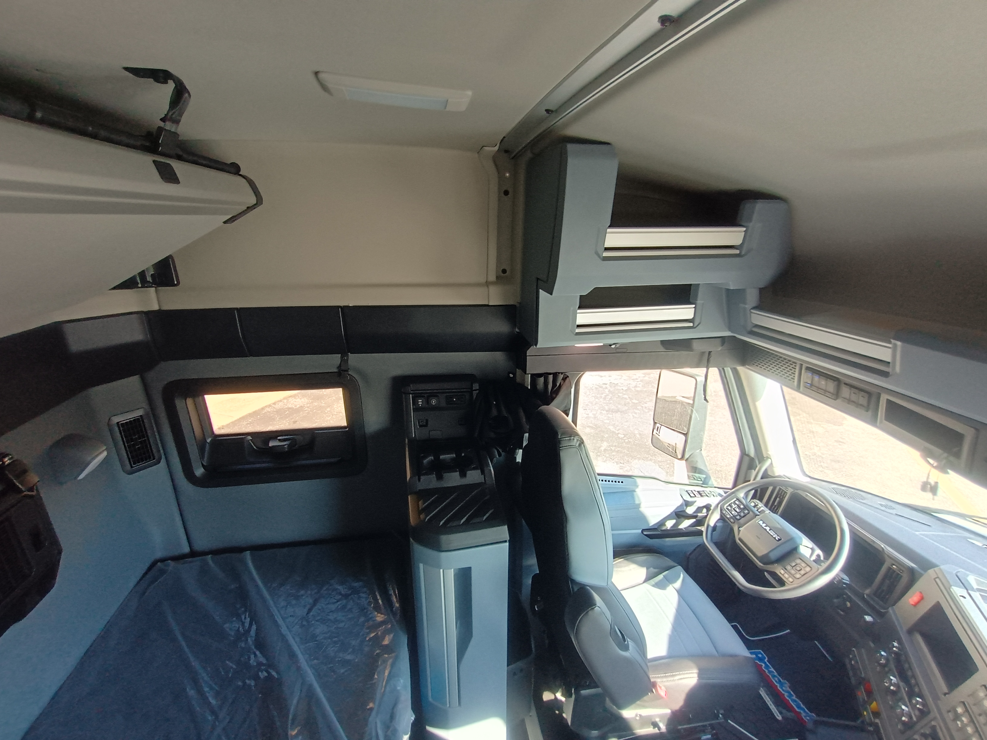 2027 Mack - image 10