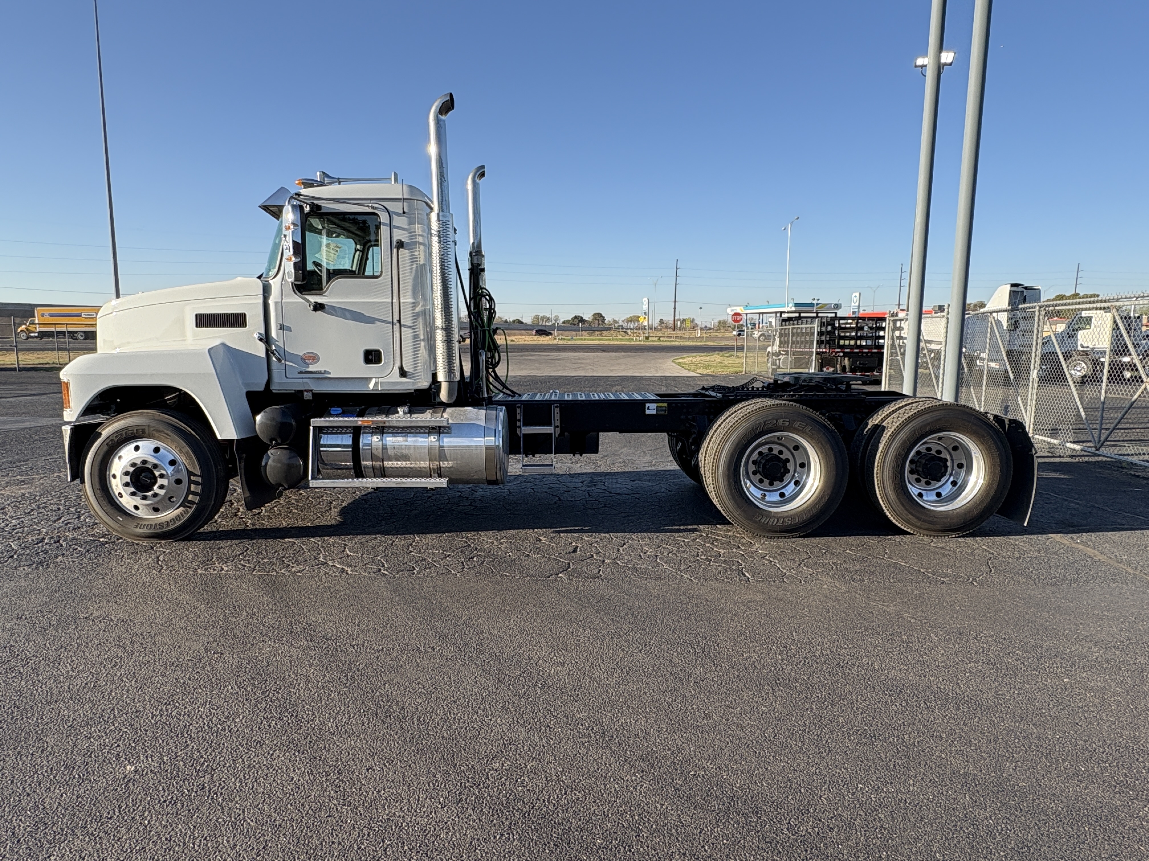 2027 Mack - image 10