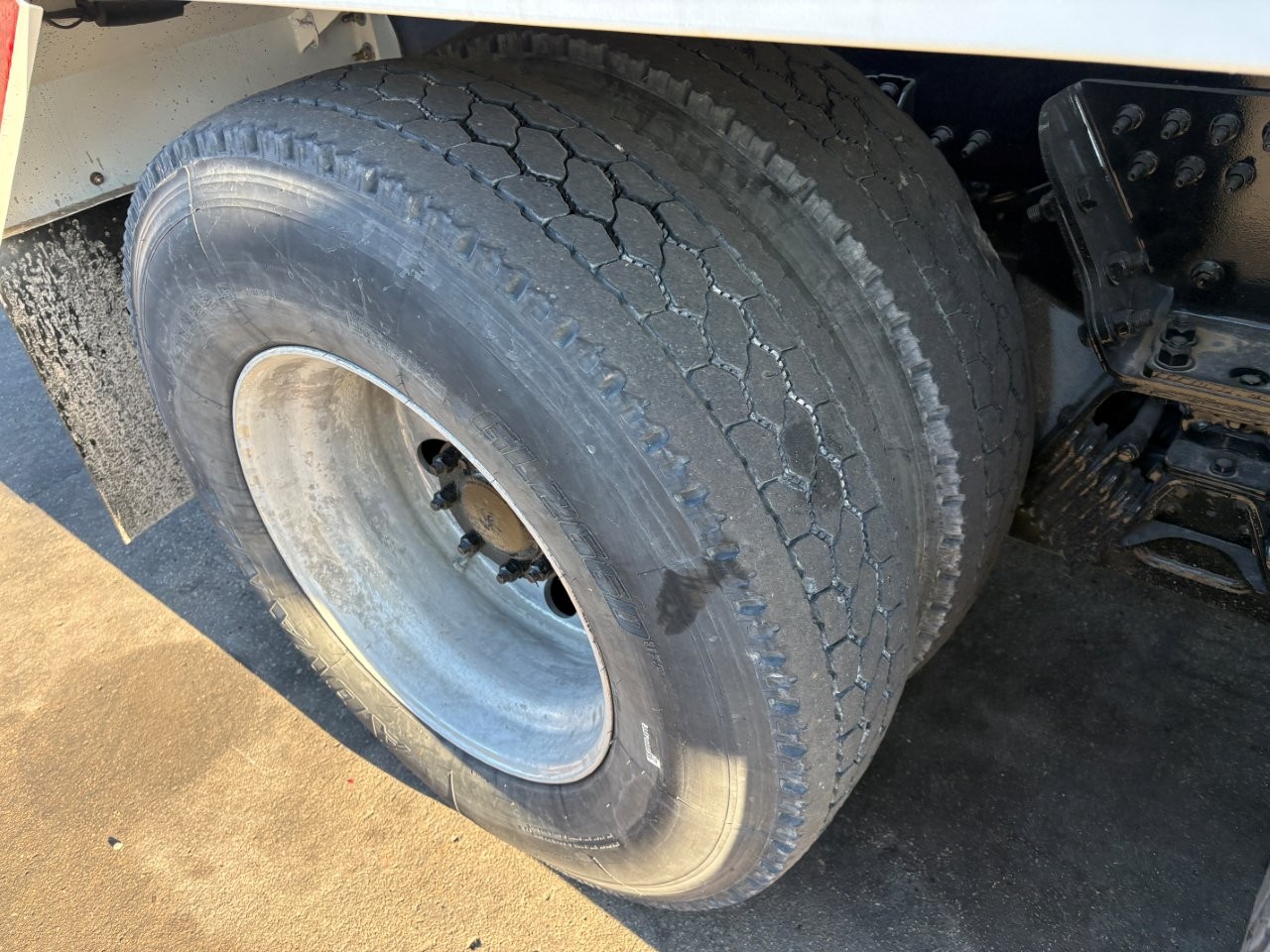 2021 Mack Granite - image 12