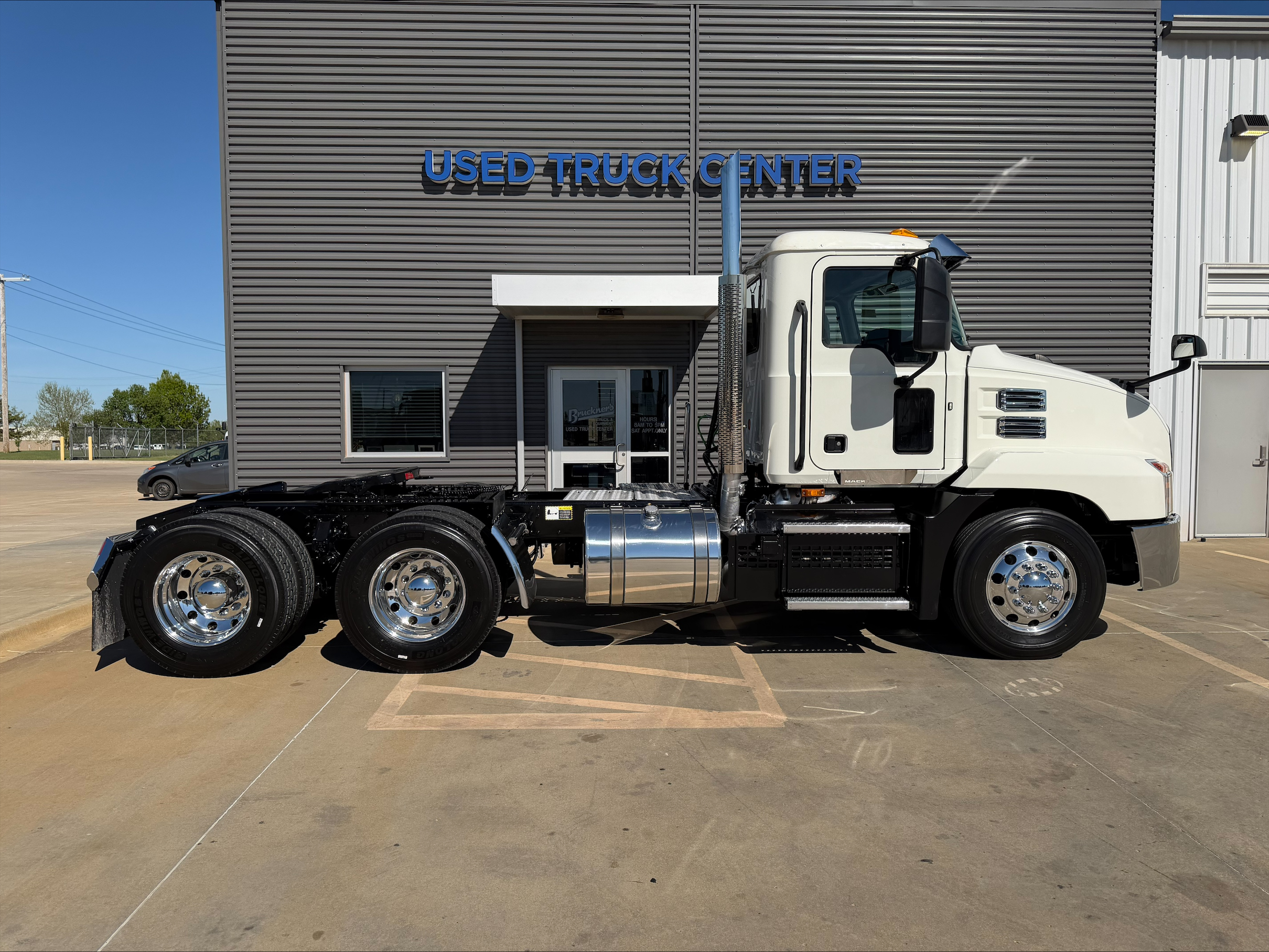 2021 Mack — photo 4