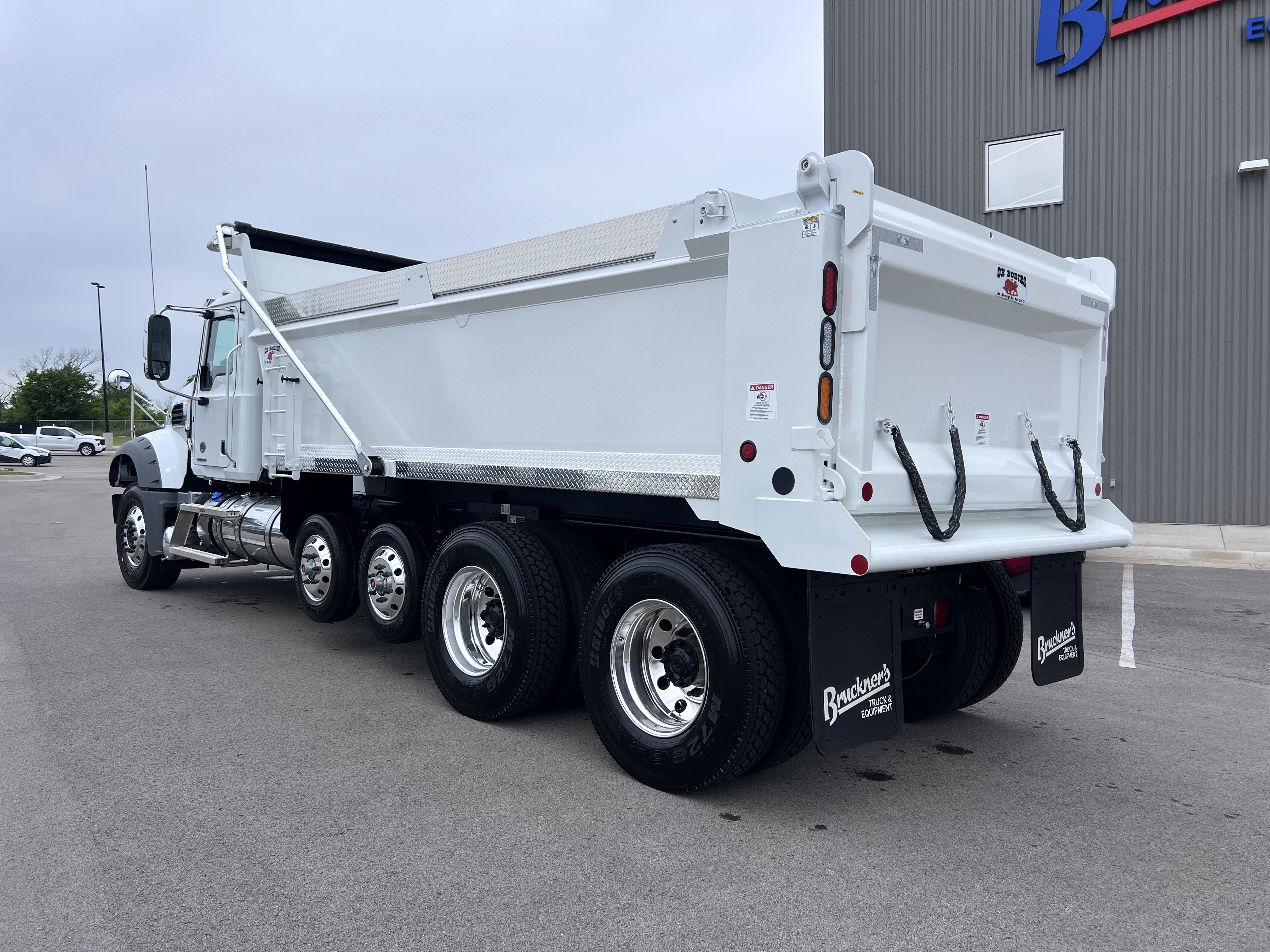 2027 Mack Granite in Tulsa, OK — photo 4