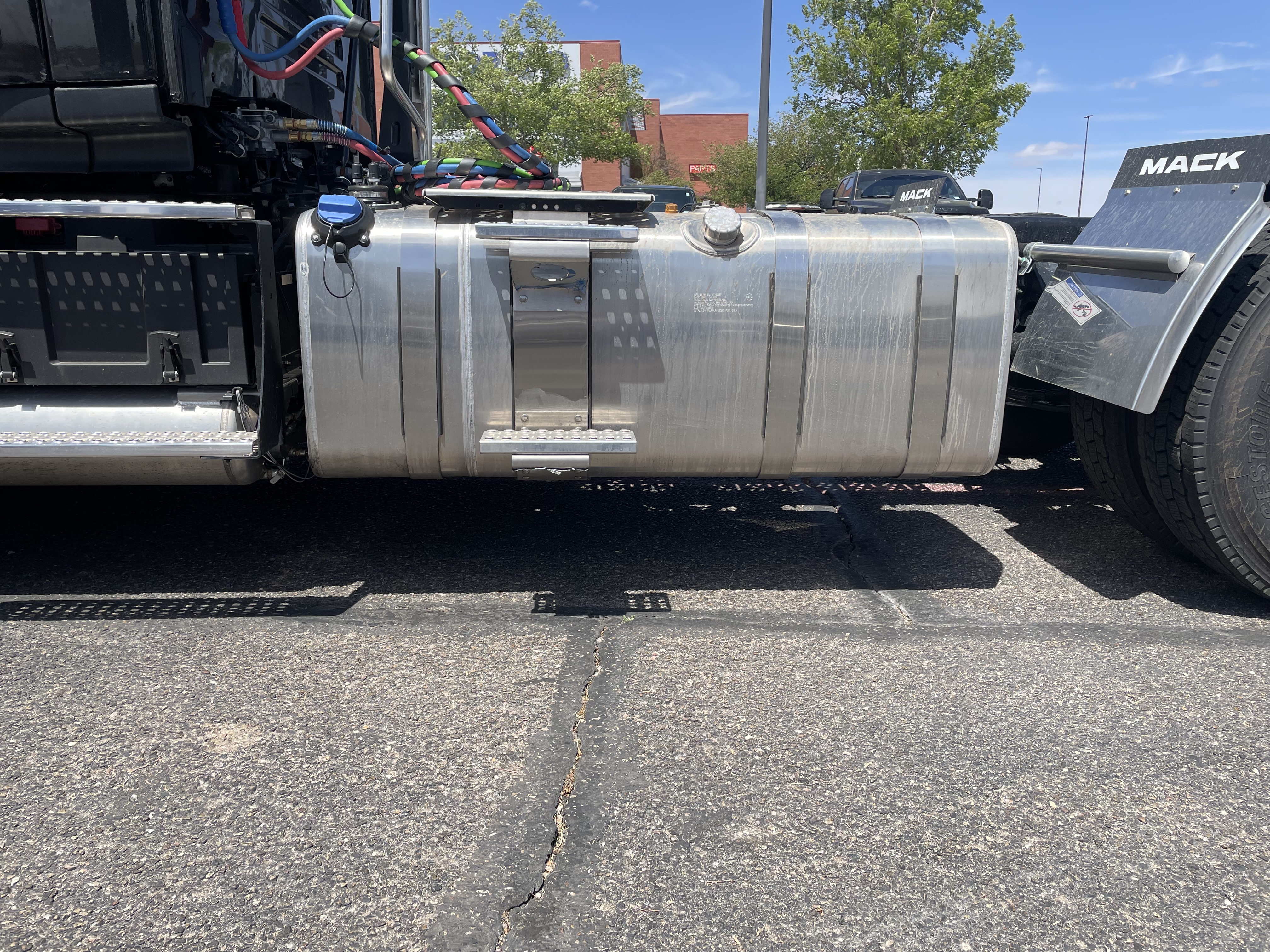 2027 Mack Anthem in Amarillo, TX — photo 5