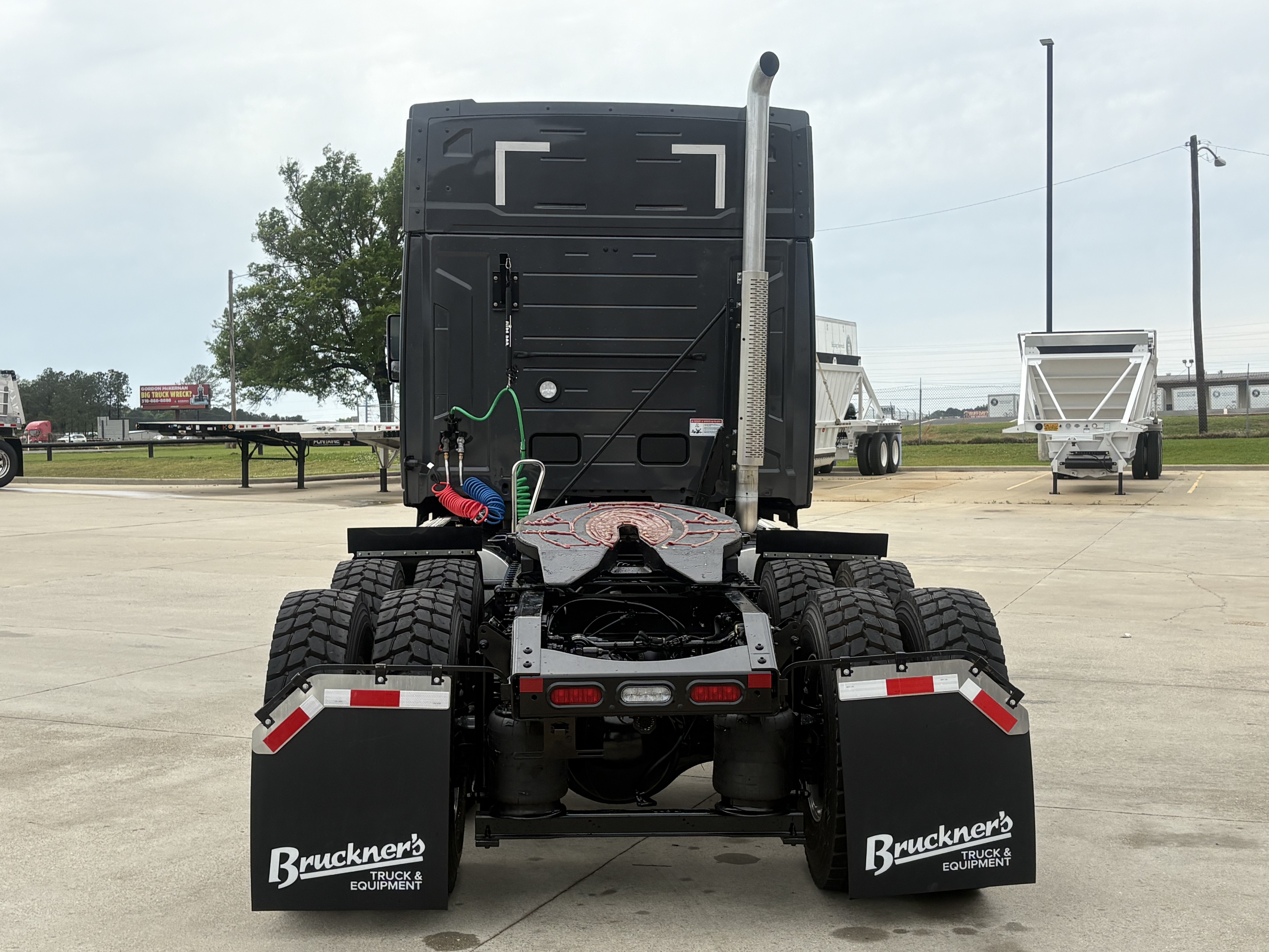 2027 Mack Anthem in Shreveport, LA — photo 5