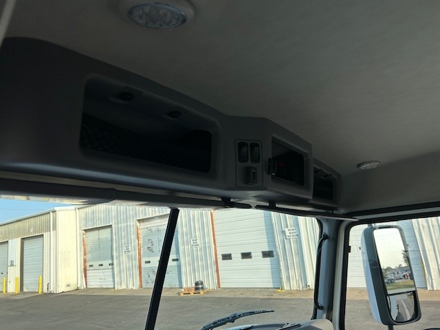 2025 Mack - image 13