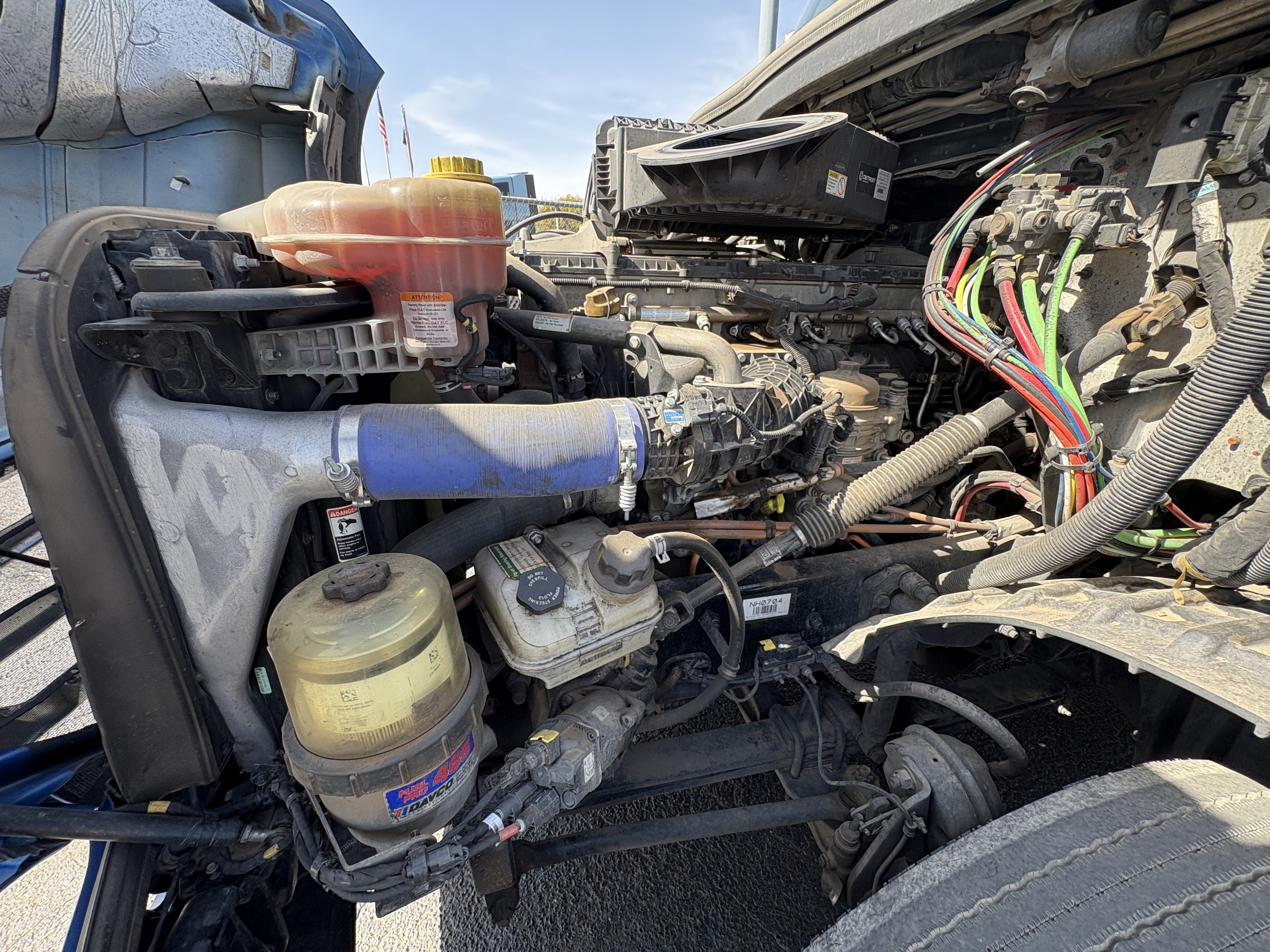 2022 Freightliner Cascadia - image 10