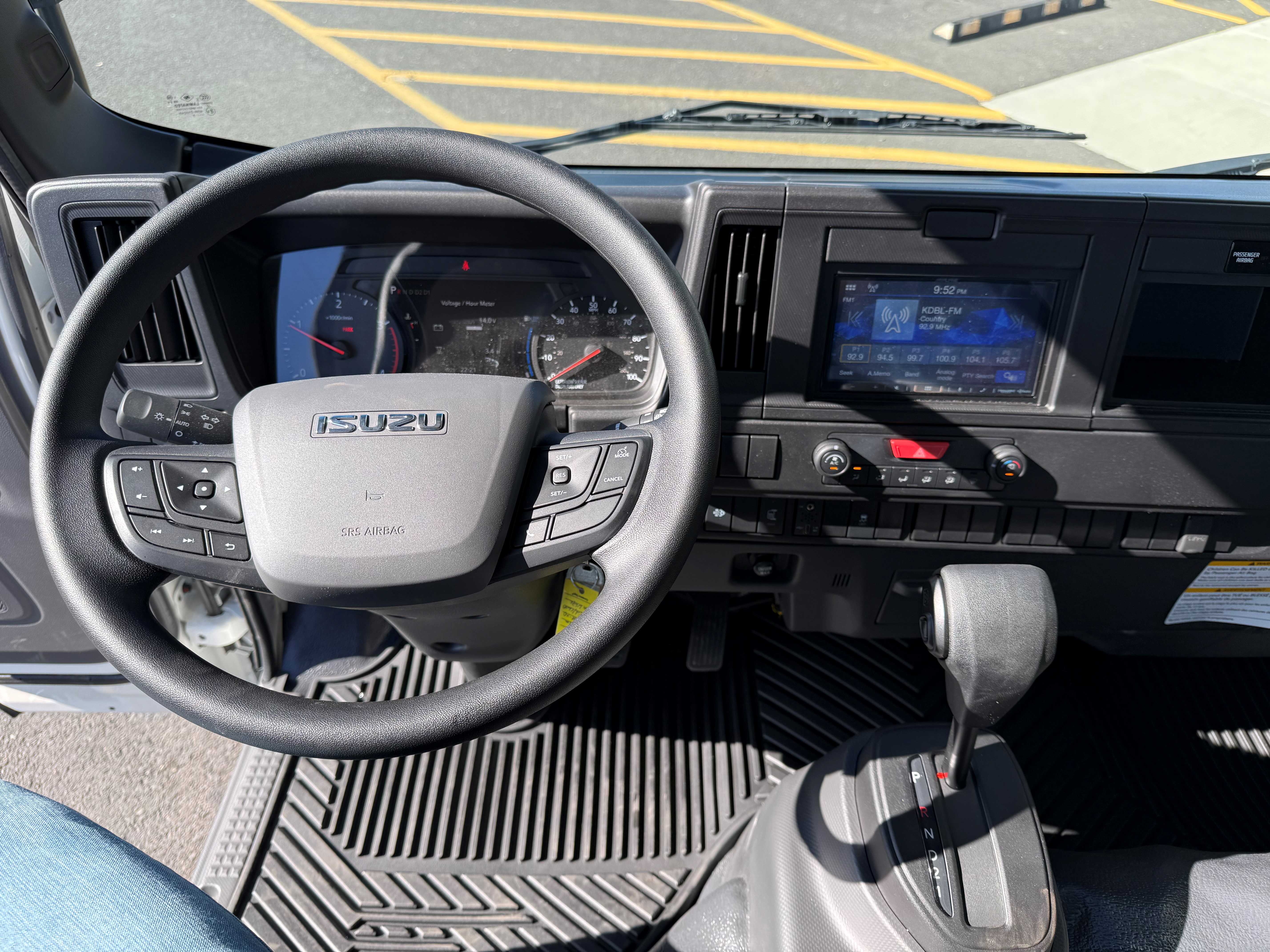 2026 Isuzu - image 10