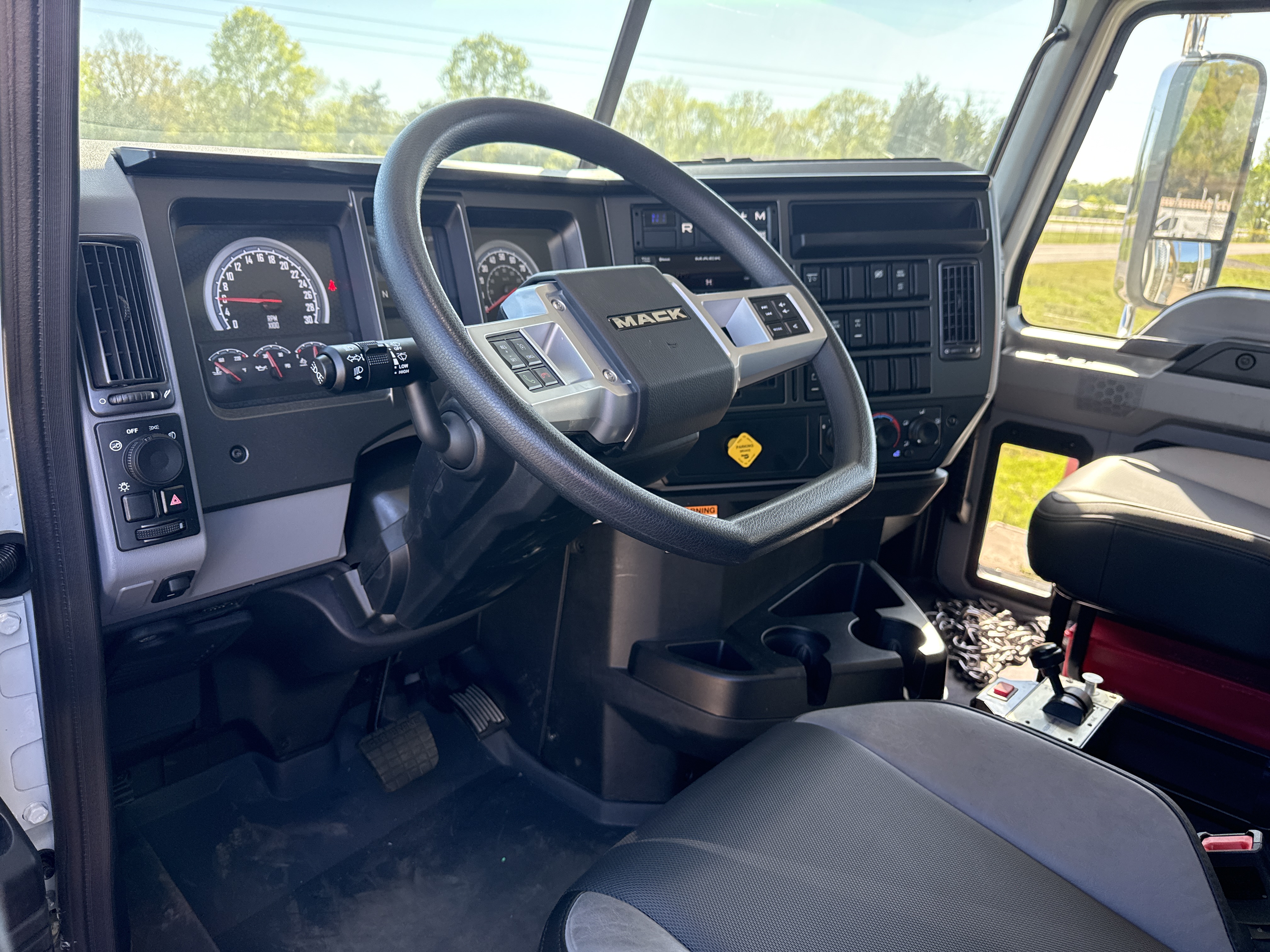 2026 Mack - image 13