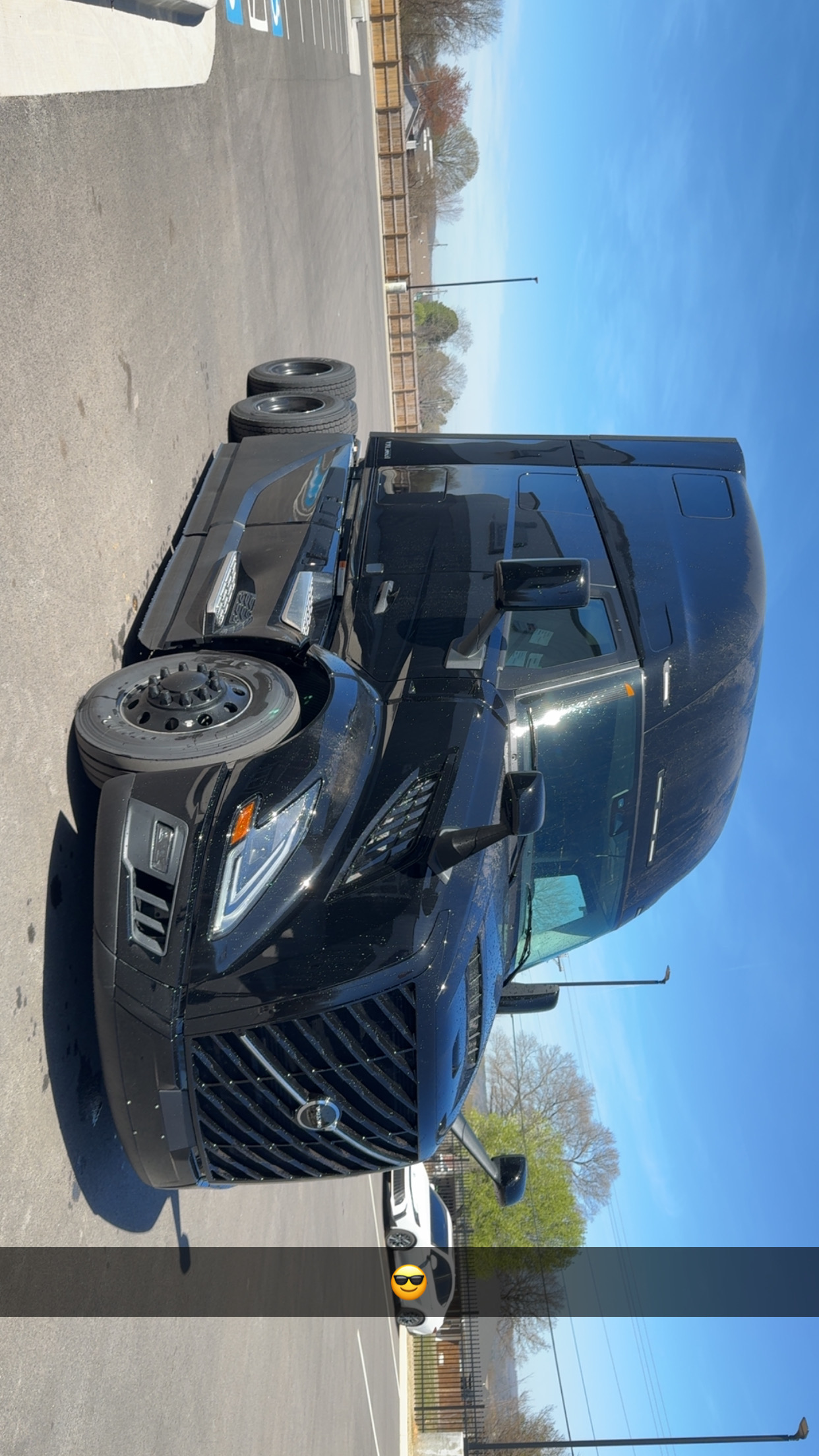 2026 Volvo - image 9