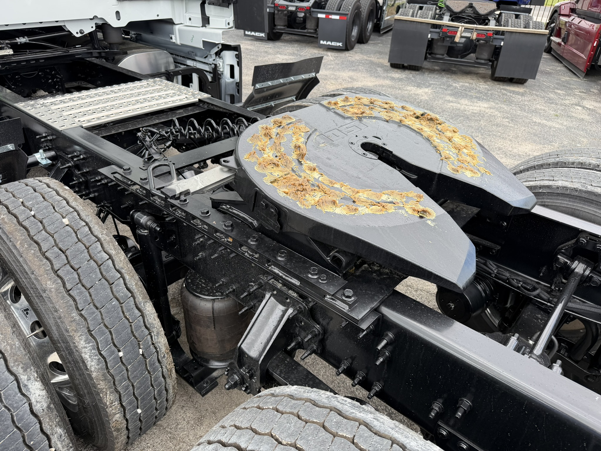 2027 Volvo VNL 860 in Fort Worth, TX — photo 7