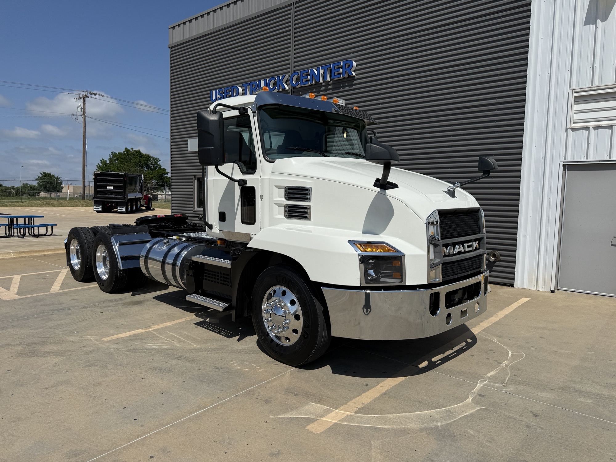 2021 Mack Anthem in Oklahoma City, OK — photo 3
