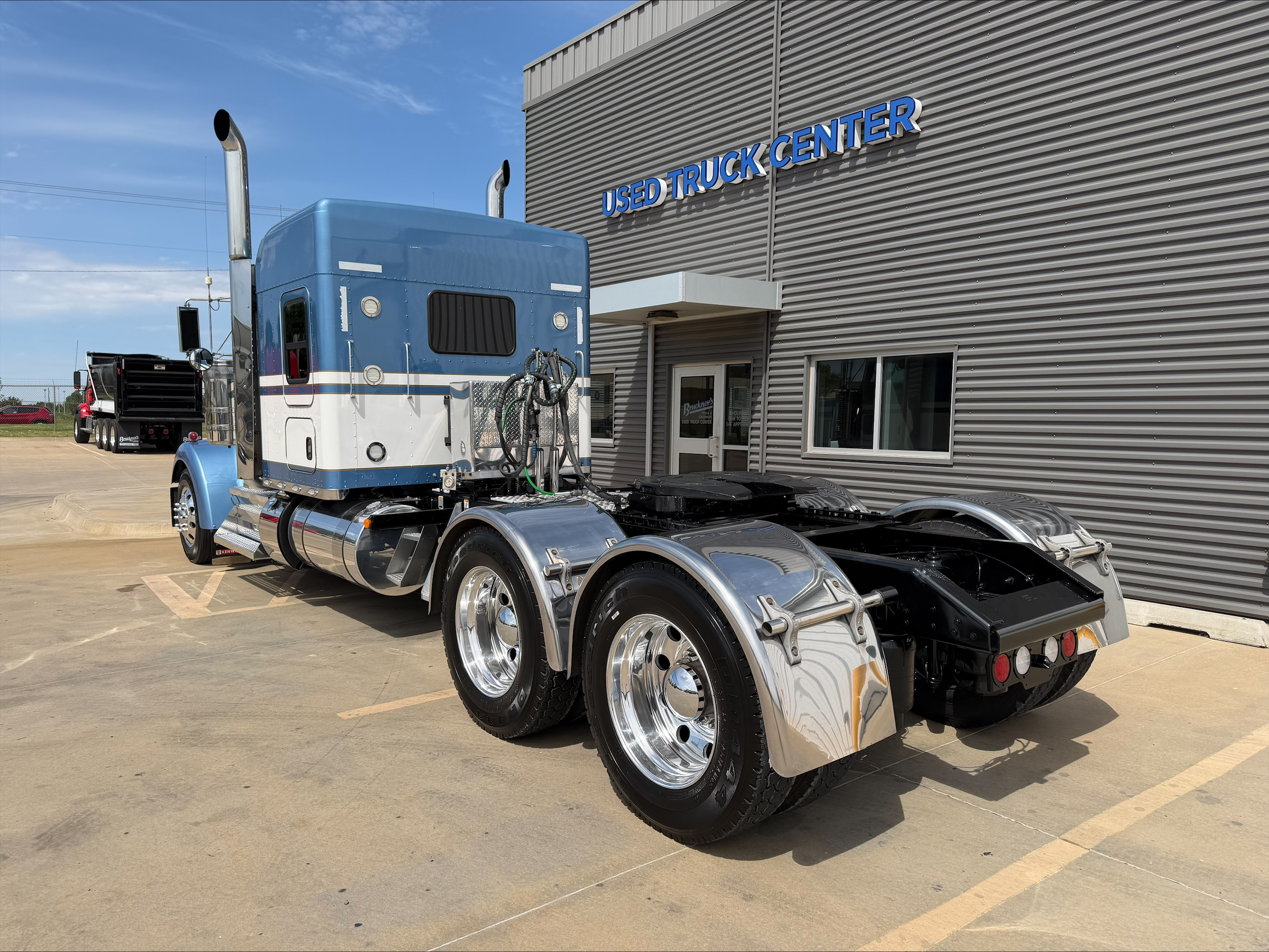 2022 Kenworth W900 in Oklahoma City, OK — photo 7