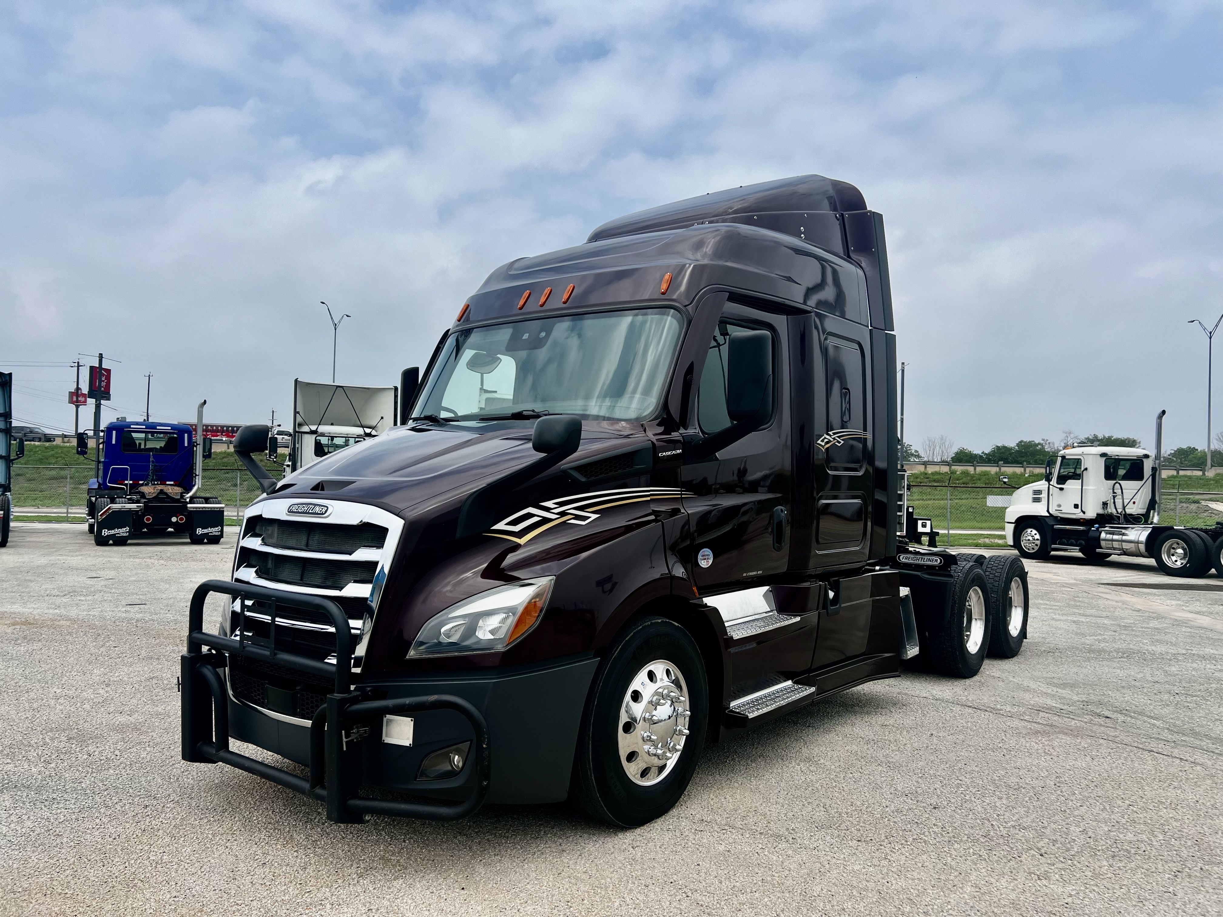2023 Freightliner Cascadia in San Antonio, TX