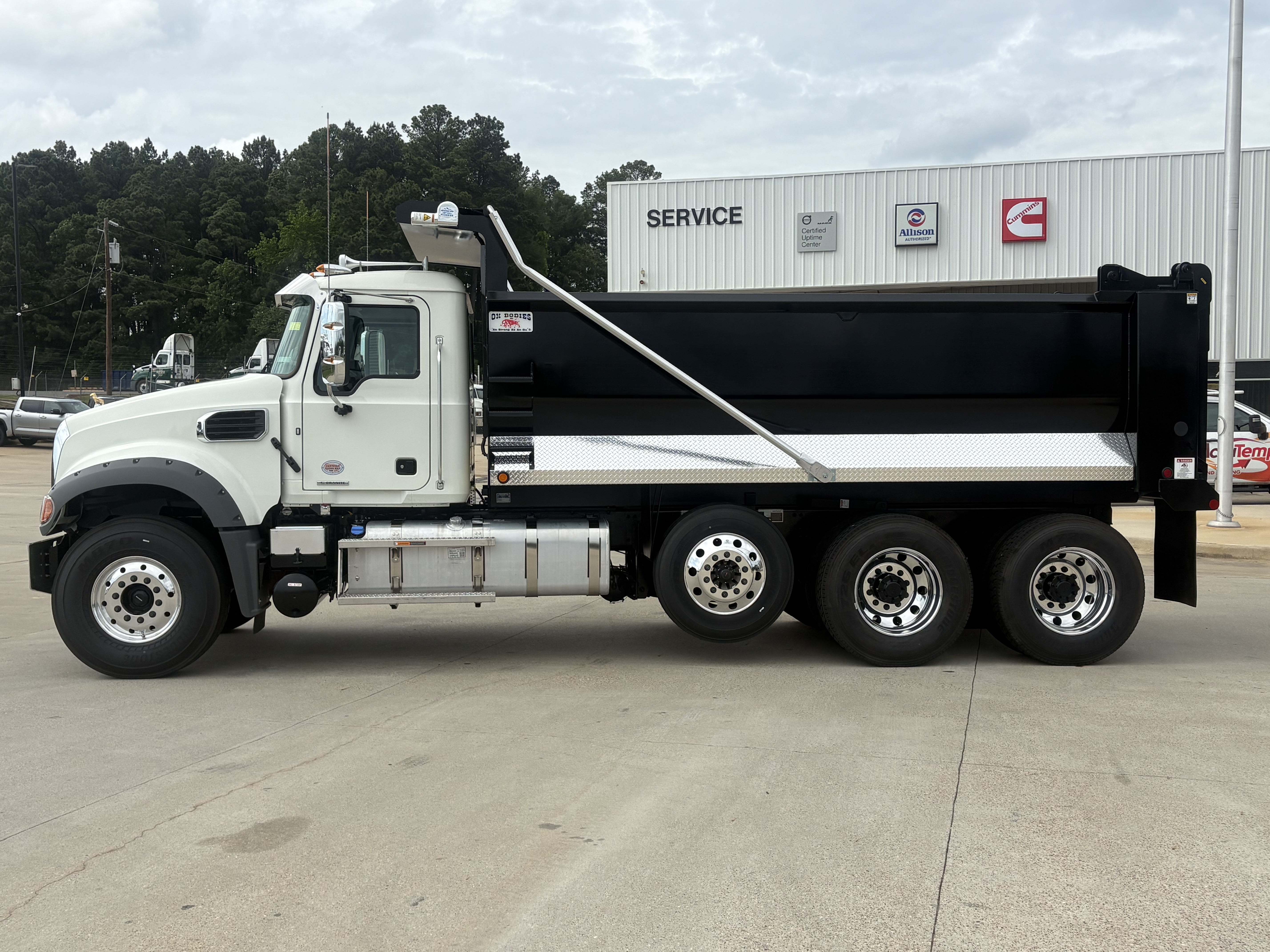 2027 Mack Granite in Shreveport, LA — photo 4