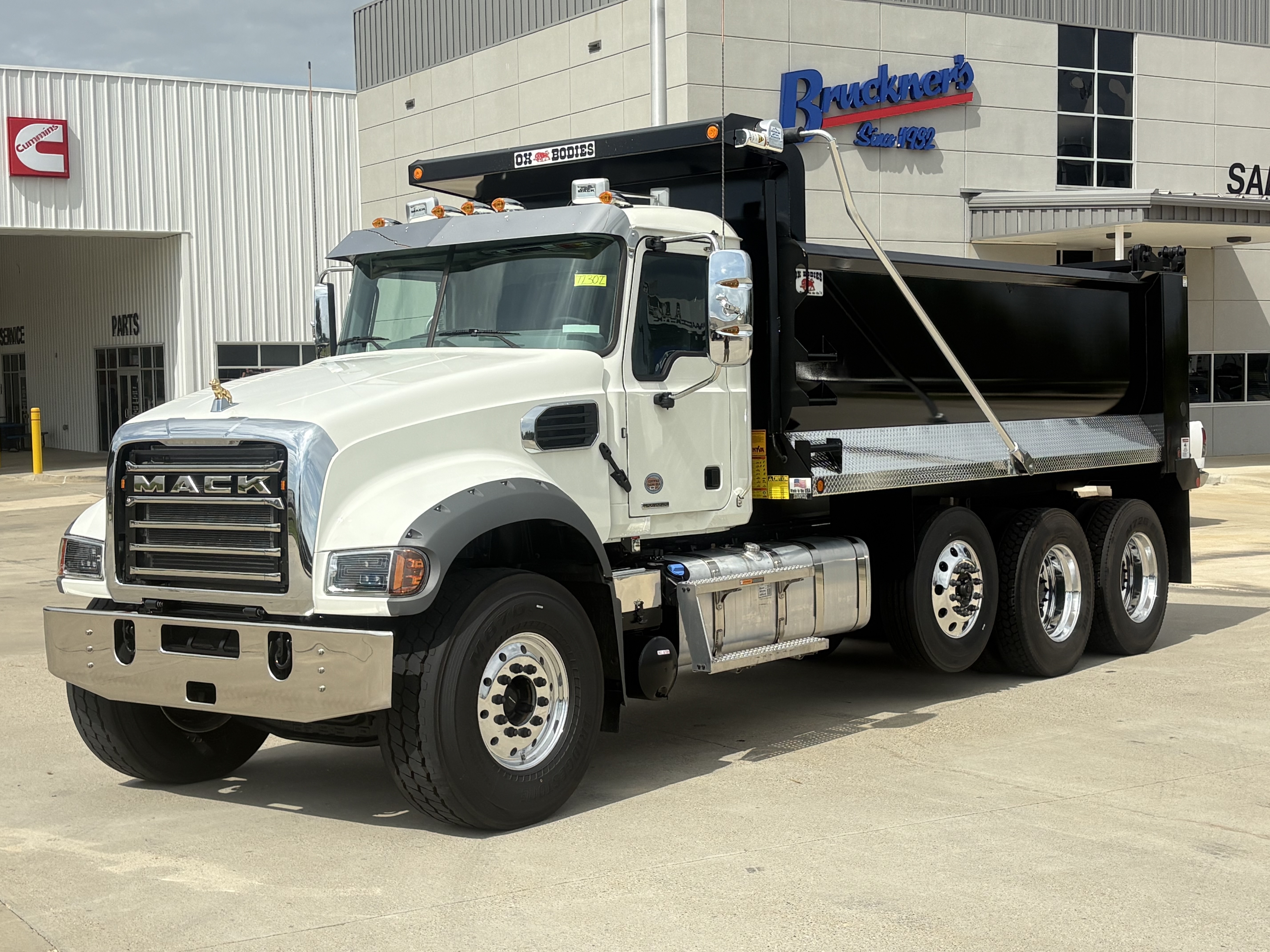2027 Mack Granite in Shreveport, LA