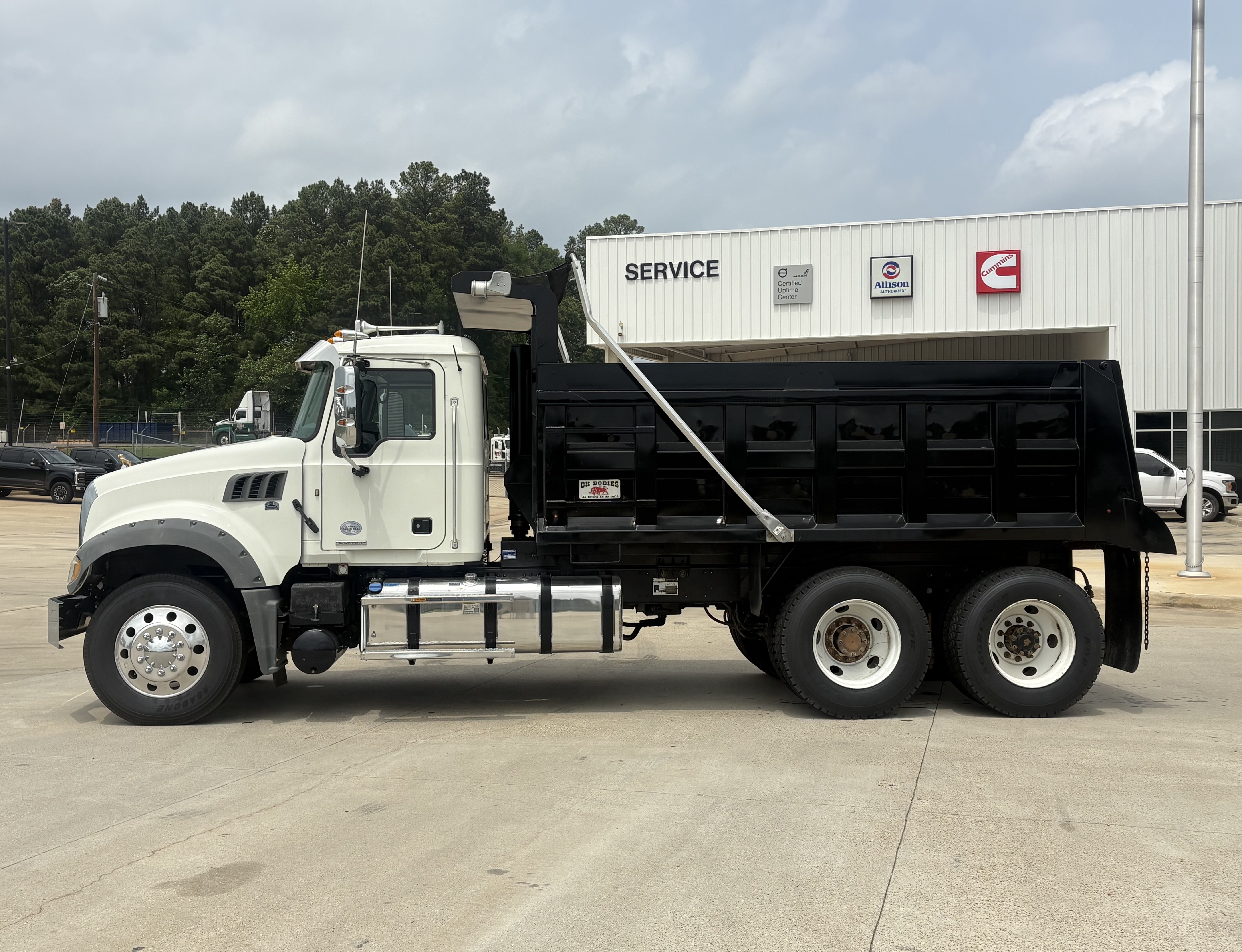 2020 Mack Granite in Shreveport, LA — photo 4