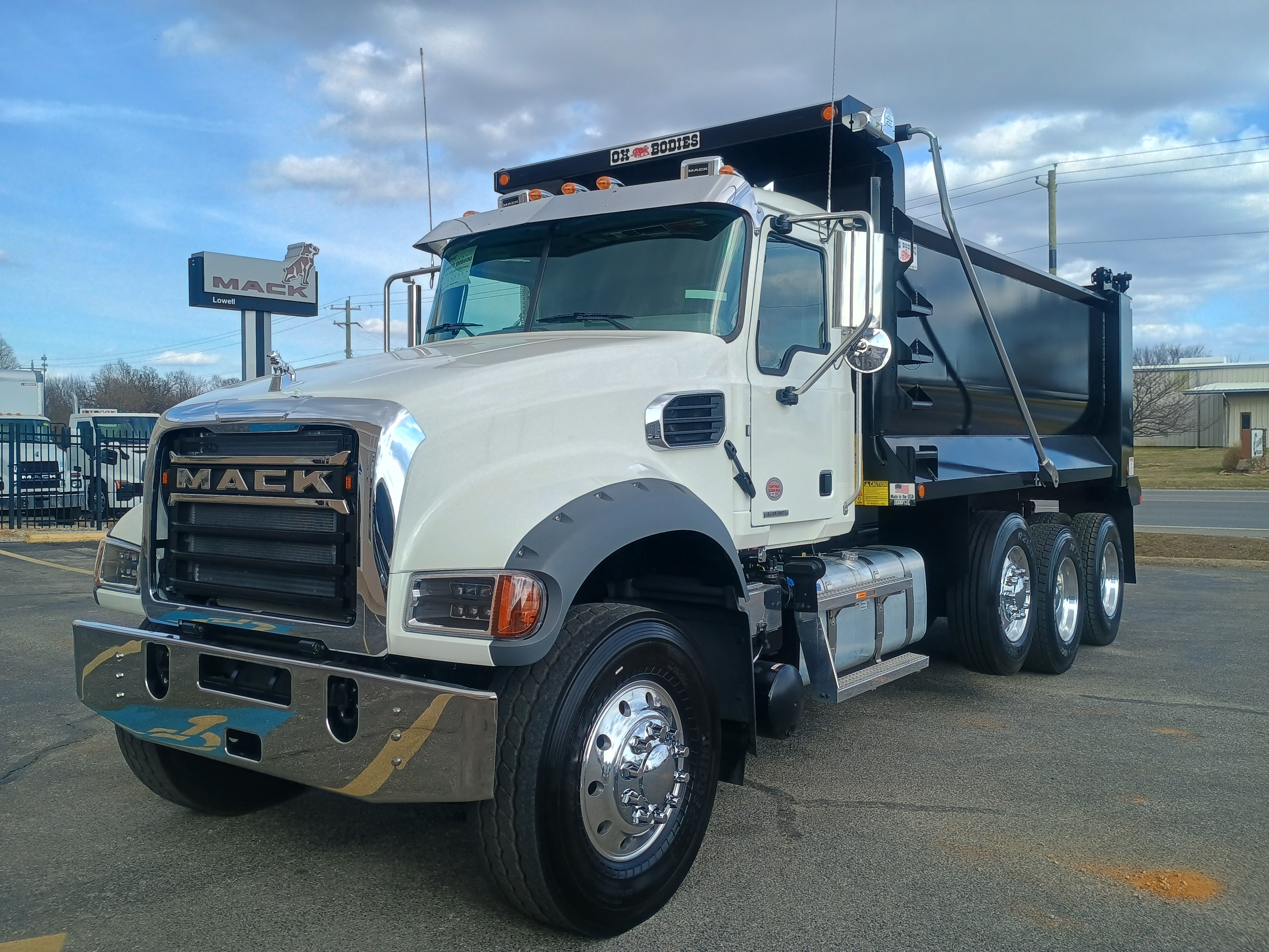 2026 Mack Granite in Lowell, AR
