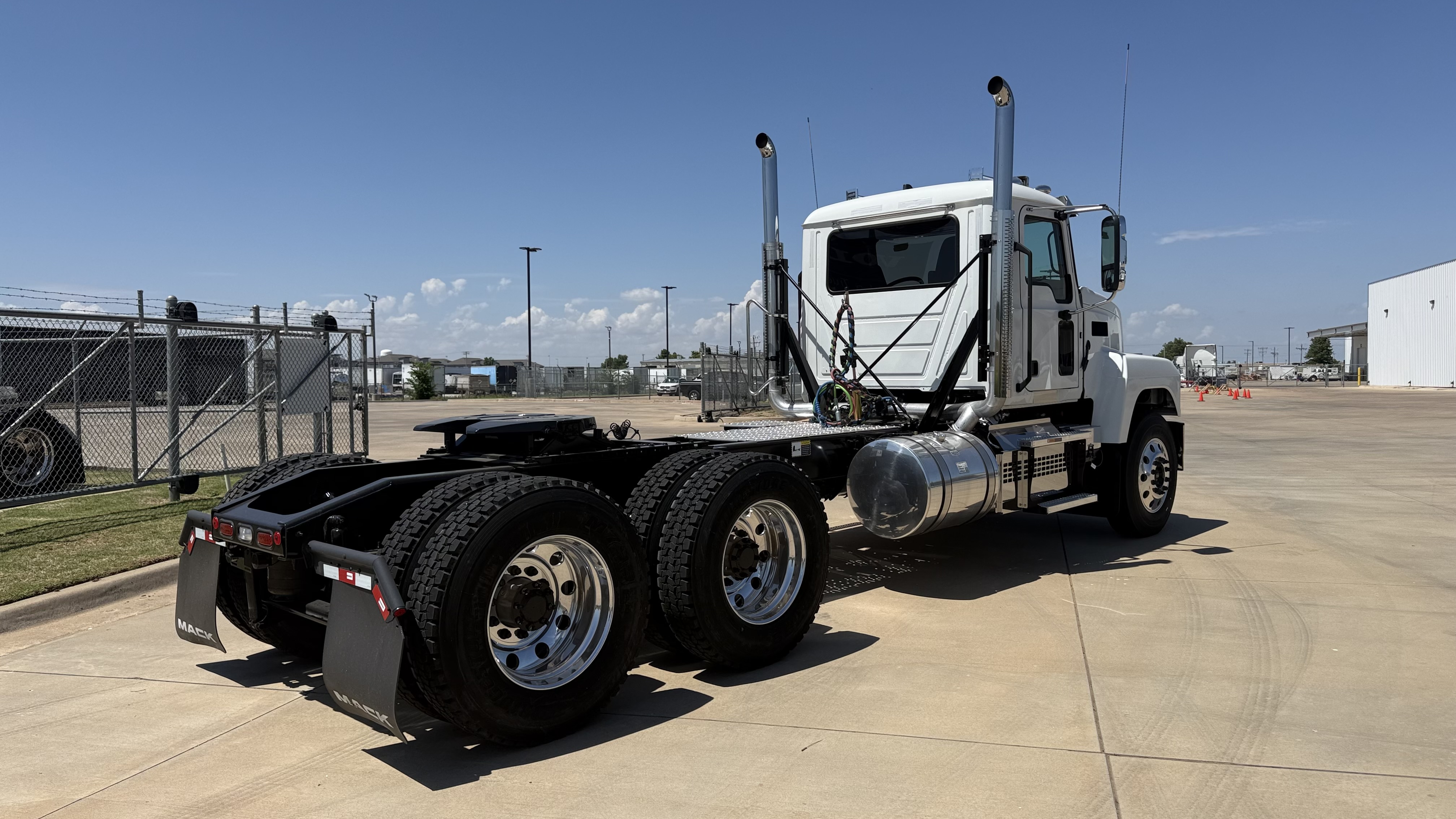 2026 Mack Pinnacle in Oklahoma City, OK — photo 5