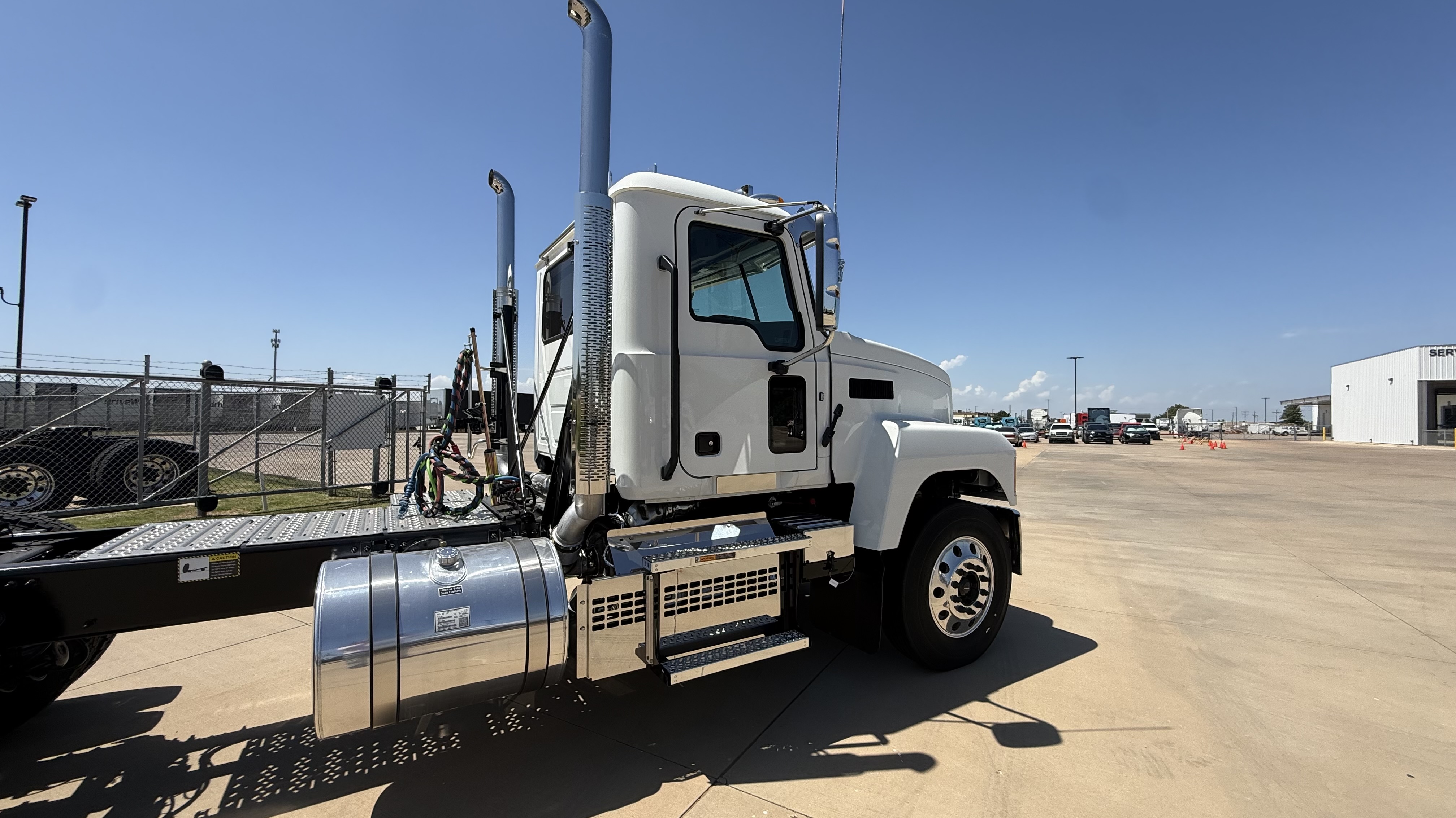 2026 Mack Pinnacle in Oklahoma City, OK — photo 7
