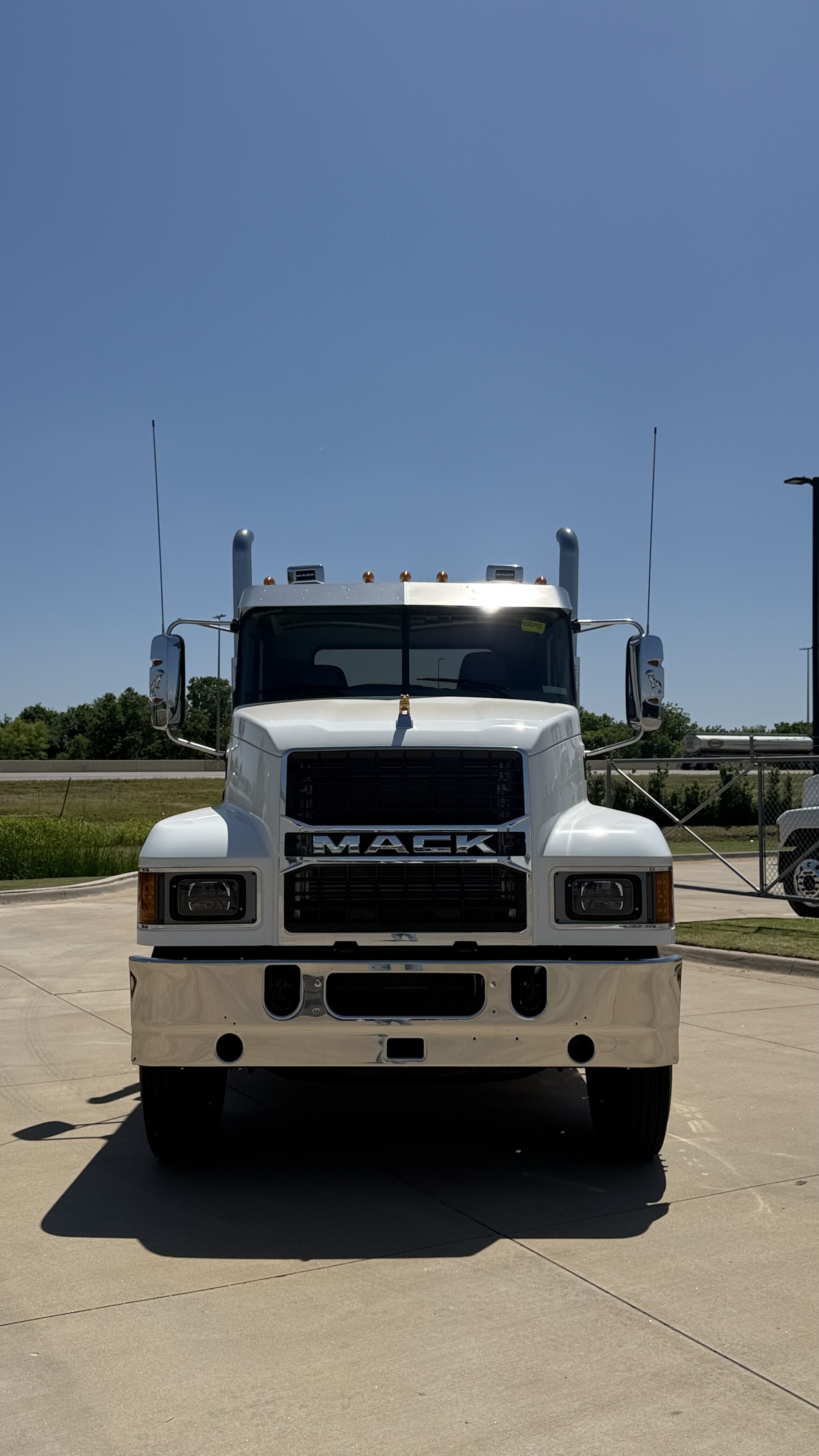 2026 Mack Pinnacle in Oklahoma City, OK — photo 8