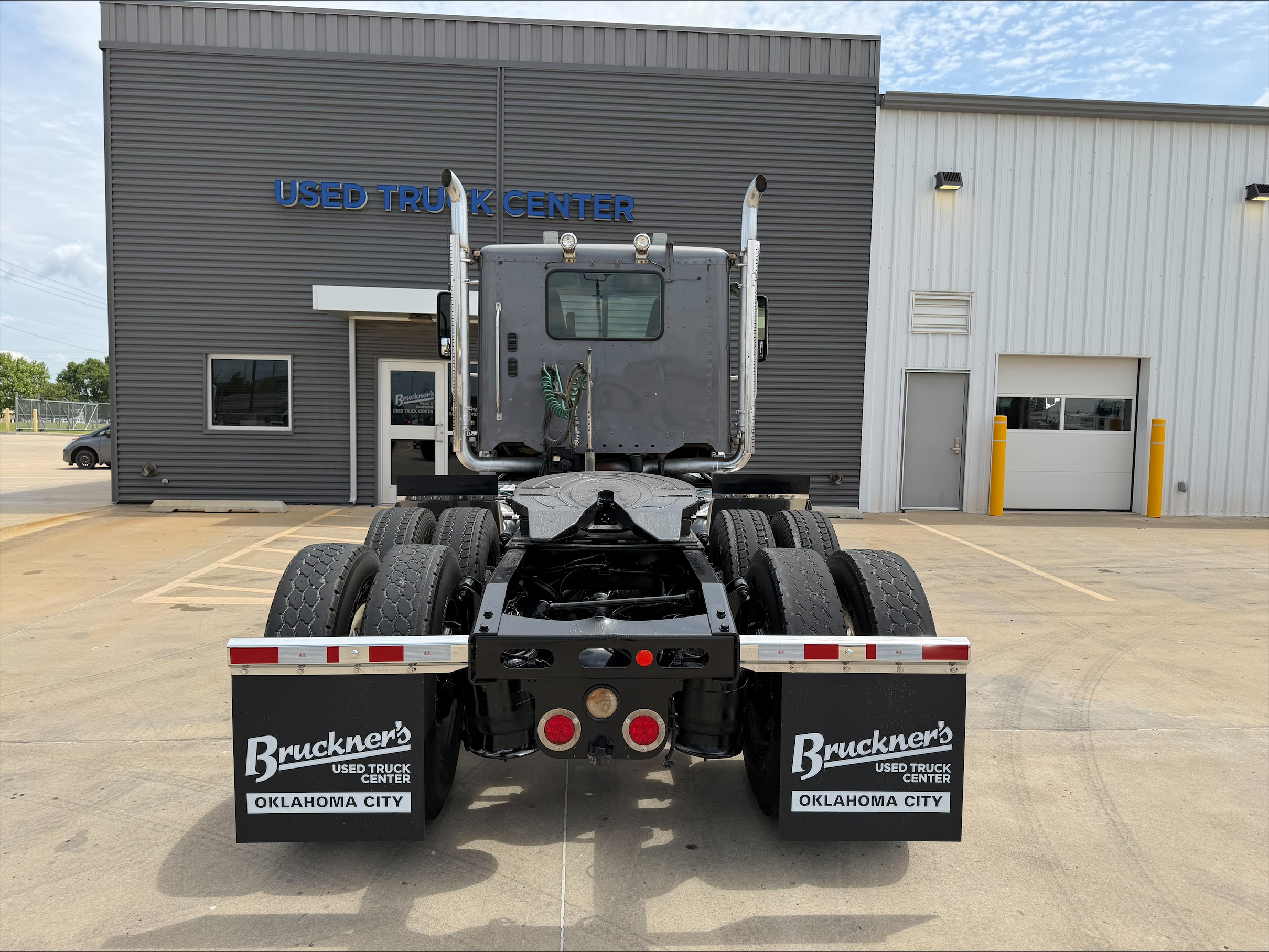 2018 Freightliner 122SD in Oklahoma City, OK — photo 6