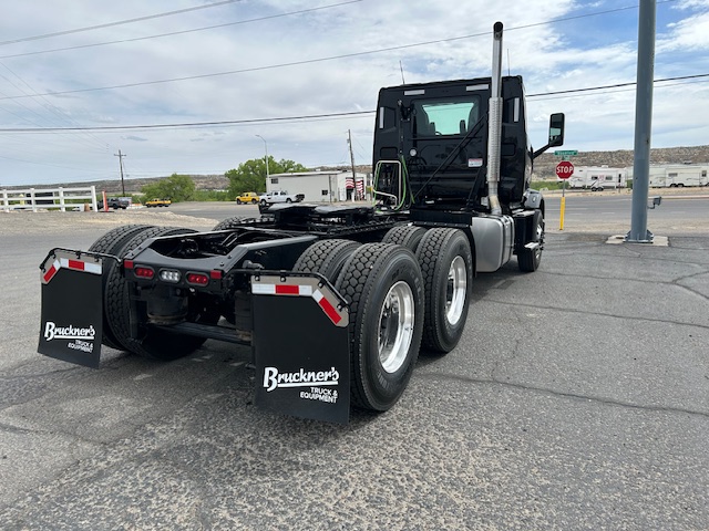 2027 Mack Anthem in Farmington, NM — photo 6